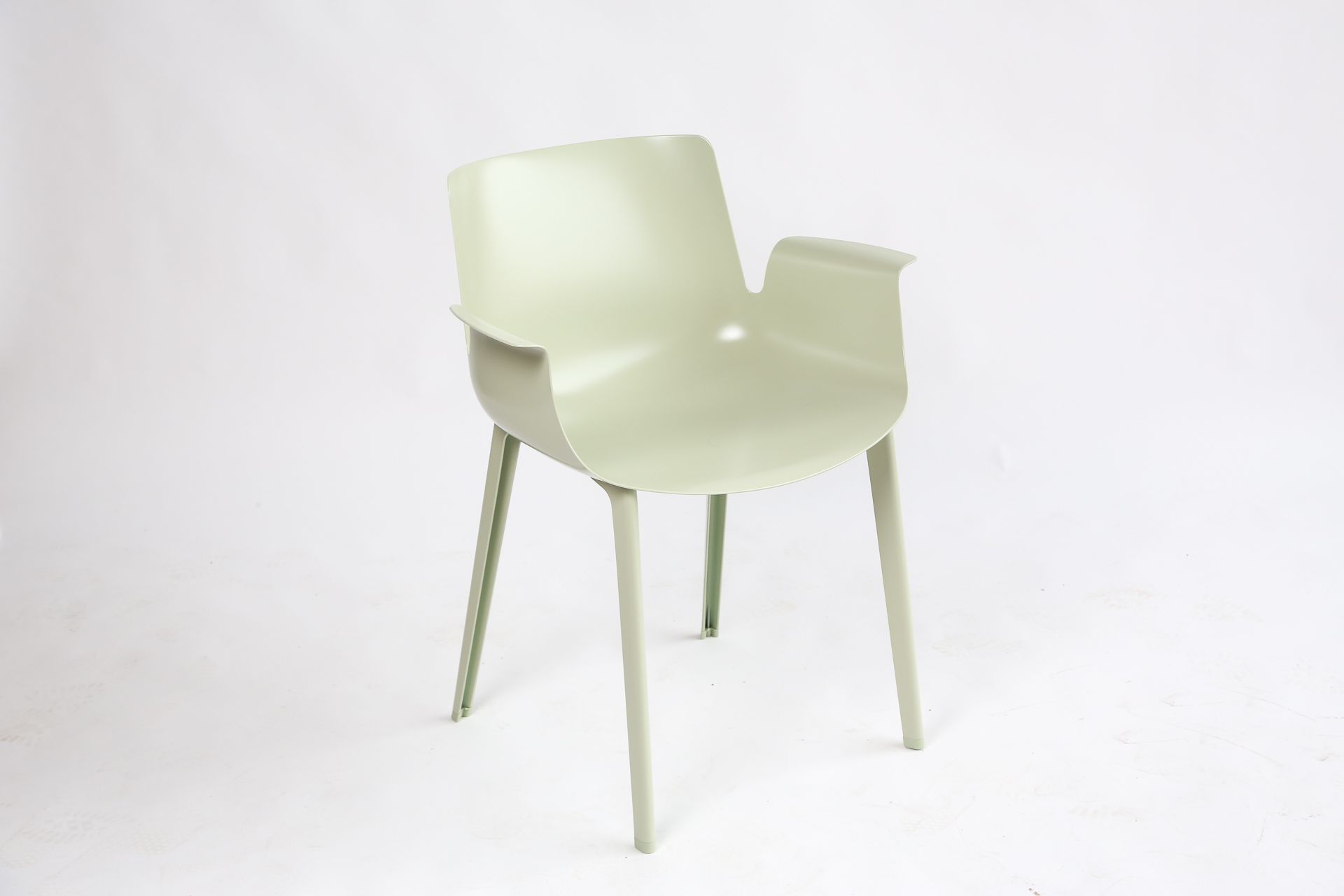 Null KARTELL, PIERO LISSONI, 2016, Two Piuma Chairs - Green

Complex thermoplast&hellip;