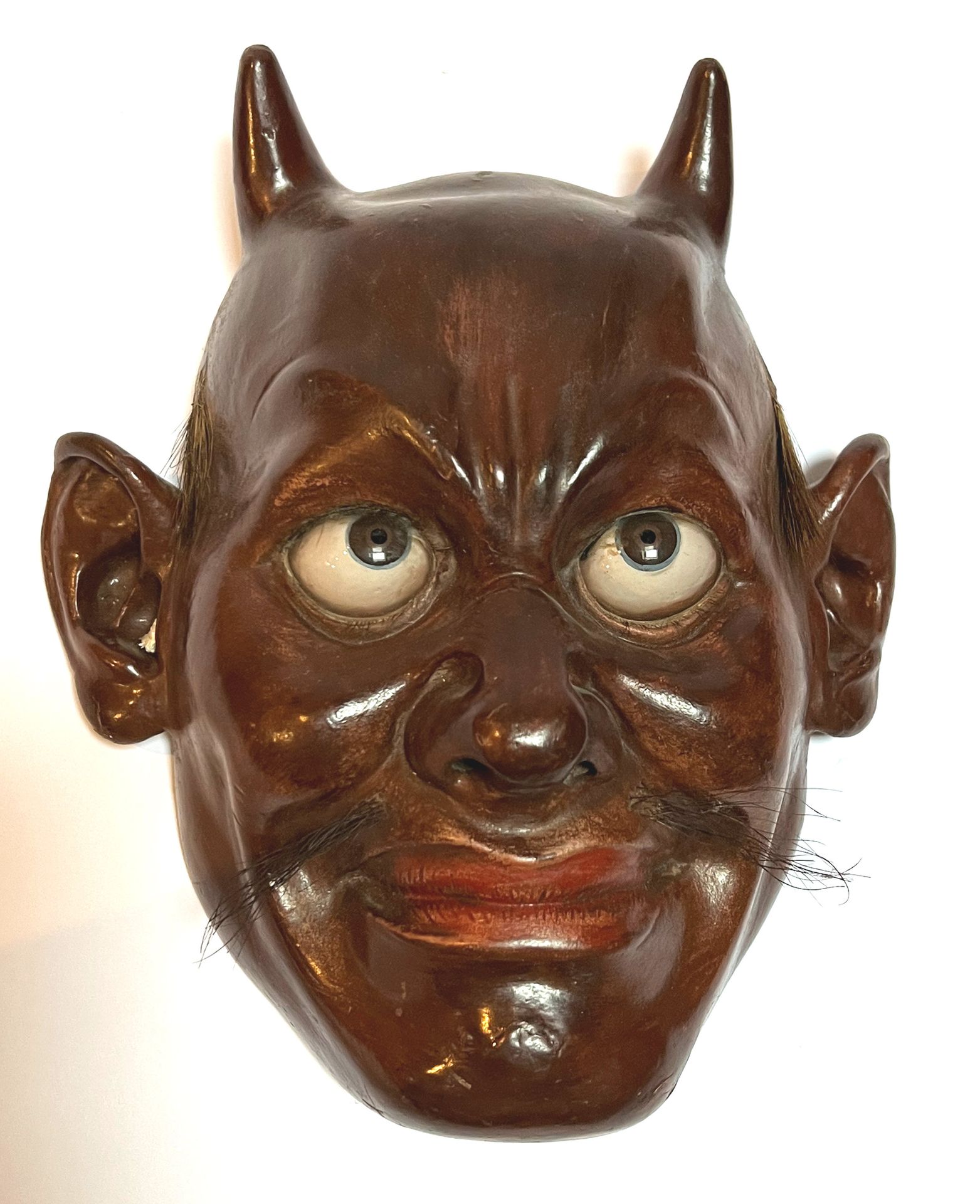 Null JAPON, Masque de théâtre No, époque Meiji, H : 24 cm

Lot exposé dans la ma&hellip;