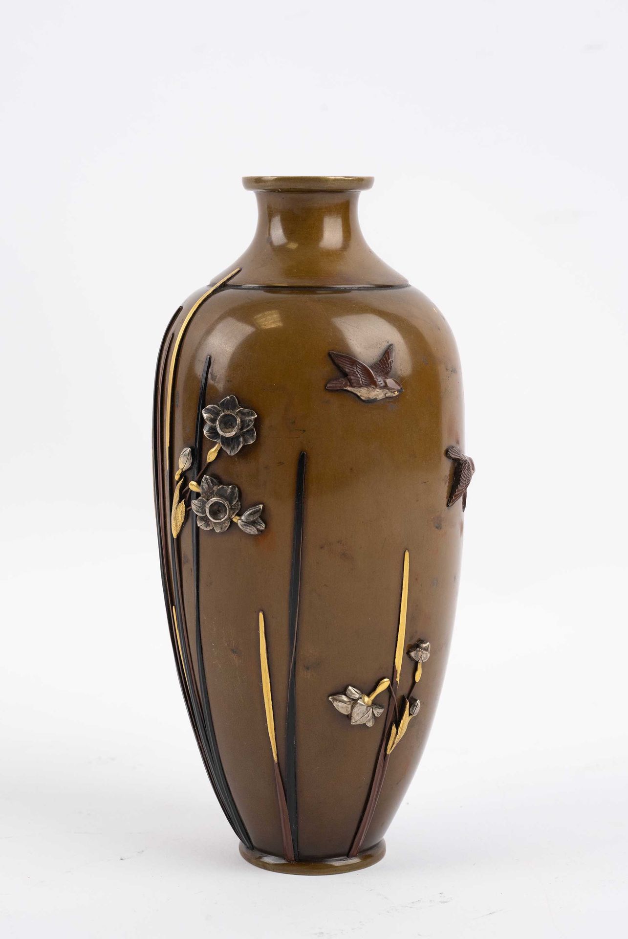 Null Japon, période Meiji, signé Kyoto Harumoto, vase en bronze à plusieurs pati&hellip;