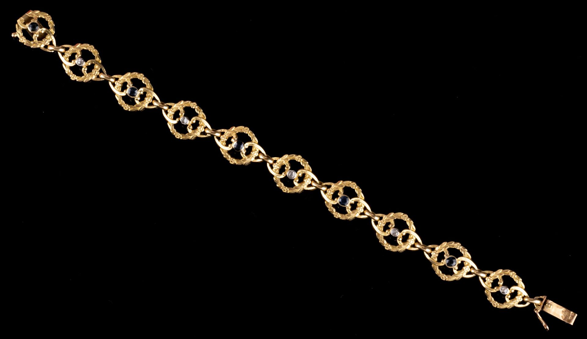 Null Bracelet en or jaune 18 carats (soit 750/1000e) ajouré à mailles formant co&hellip;