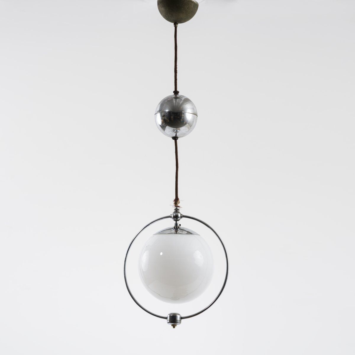 Null Wolfgang Tümpel (style), Lampe pendante, c. 1927, H. 69 cm, D. 27 cm. Fabri&hellip;