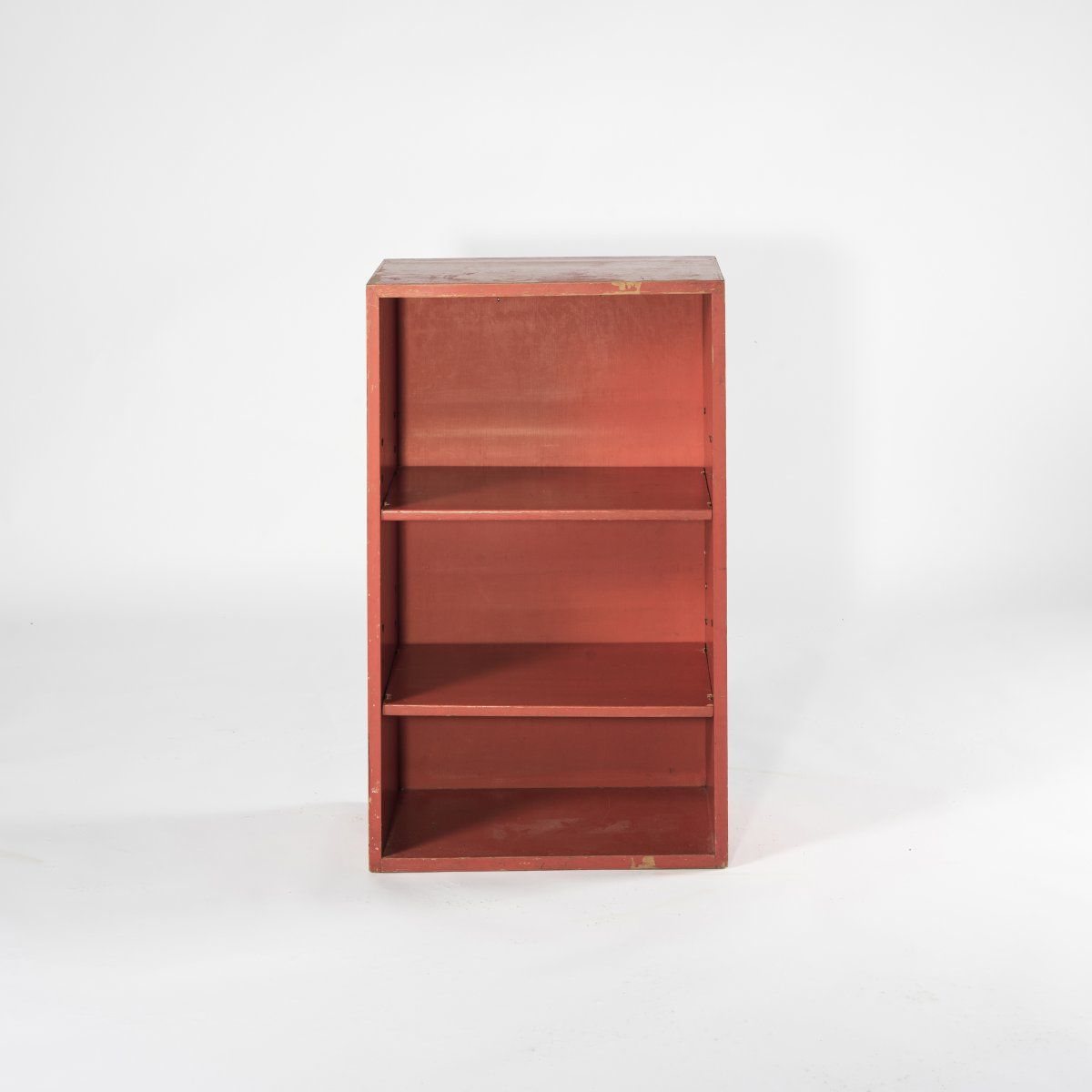 Null Peter Keler, Small shelf, 1930s, H. 80 x 49 x 30 cm. Wooden slats, painted &hellip;