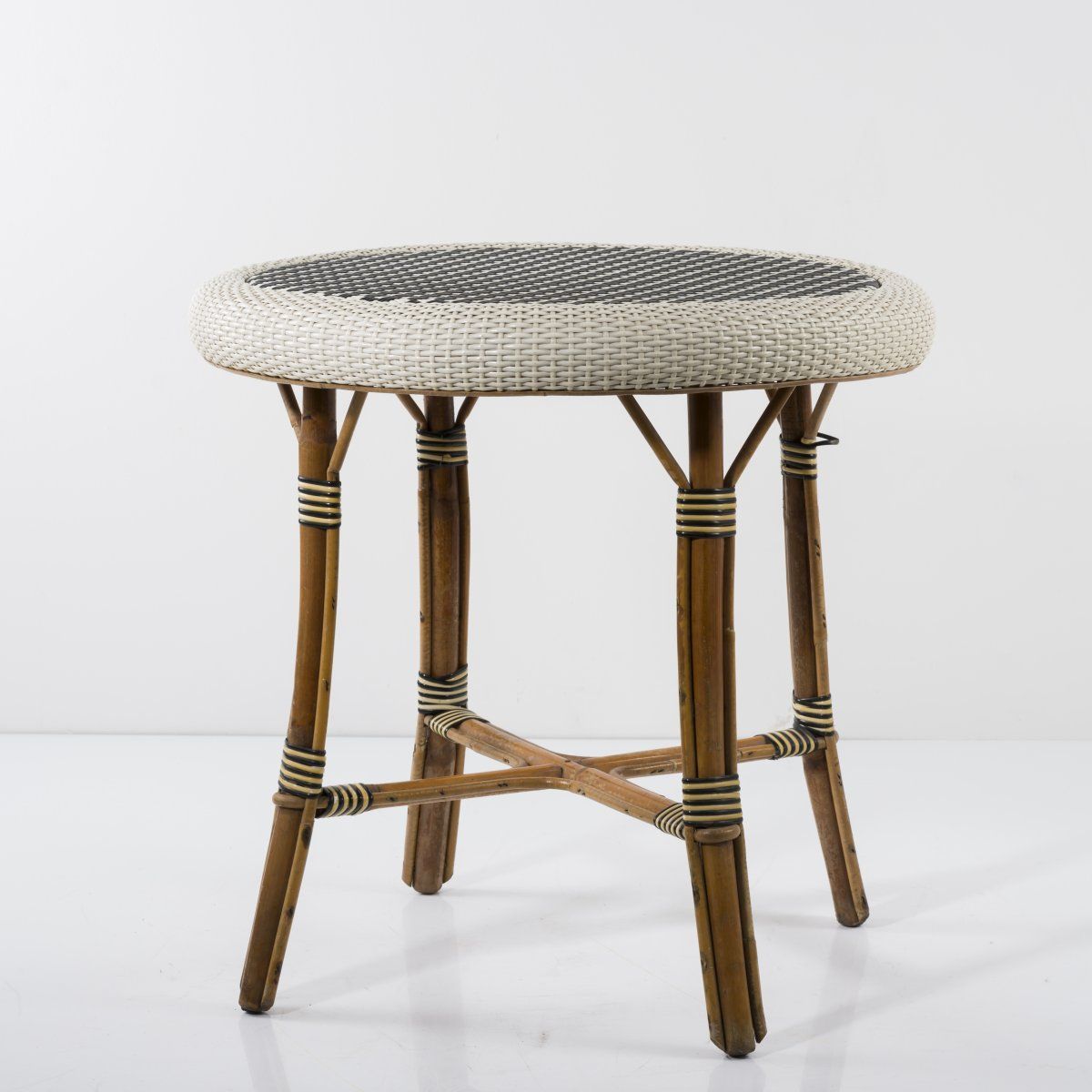 Null Drucker, Paris, Bistro table, 1920s, H. 69 cm, D. 73 cm. Bamboo cane, plywo&hellip;