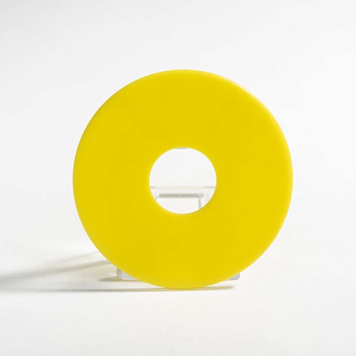 Null Herman Hermsen (1953 Nijmegen - lives in Dusseldorf), Brooch, 1985, Yellow &hellip;