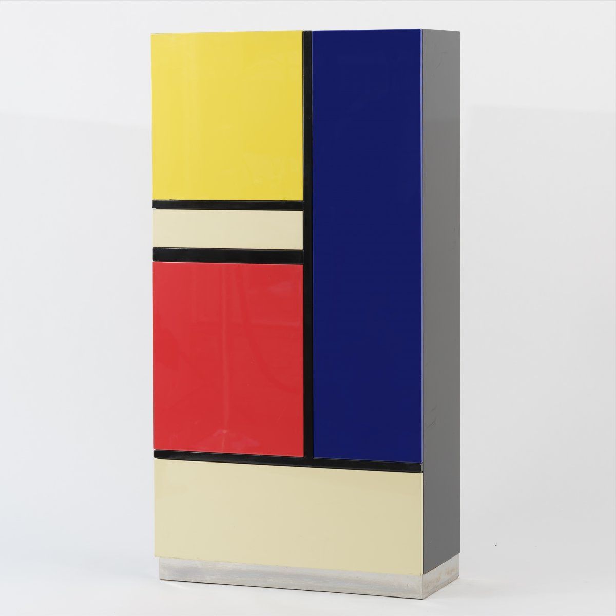 Null Koni Ochsner, 'Mondrian' cabinet, 1976, H. 162 x 83 x 36.5 cm. Made by Röth&hellip;