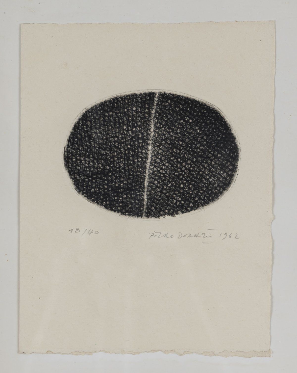 Null 皮耶罗-多拉齐奥（1927年罗马-2005年佩鲁贾），2幅蚀刻画，1962年，2张铺在纸上的蚀刻画，折叠成折页卡。每个16.5 x 12.7厘米（折叠&hellip;