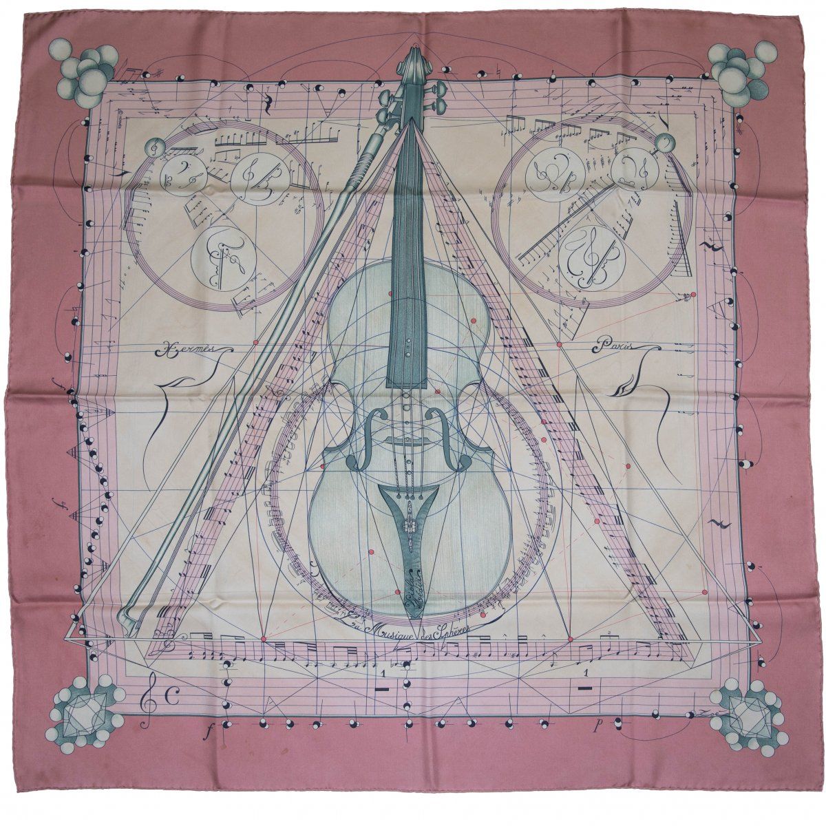 Null 爱马仕，巴黎，"La Musique Des Spheres "围巾，1996年，丝绸，多色印刷。约90 x 90厘米。设计。Zoe Pauwels。&hellip;