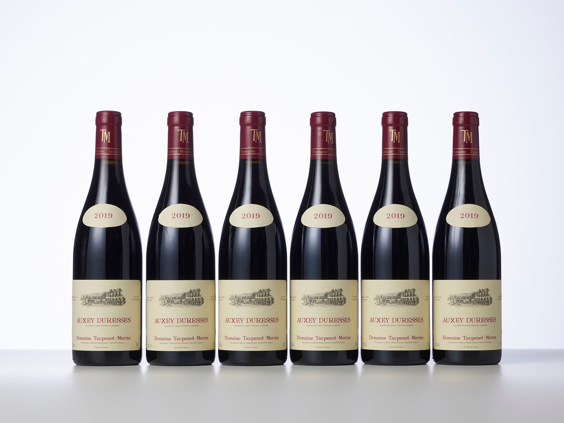 Null 6 Bottles AUXEY-DURESSES Red 

Year : 2019 

Appellation : Domaine Taupenot&hellip;