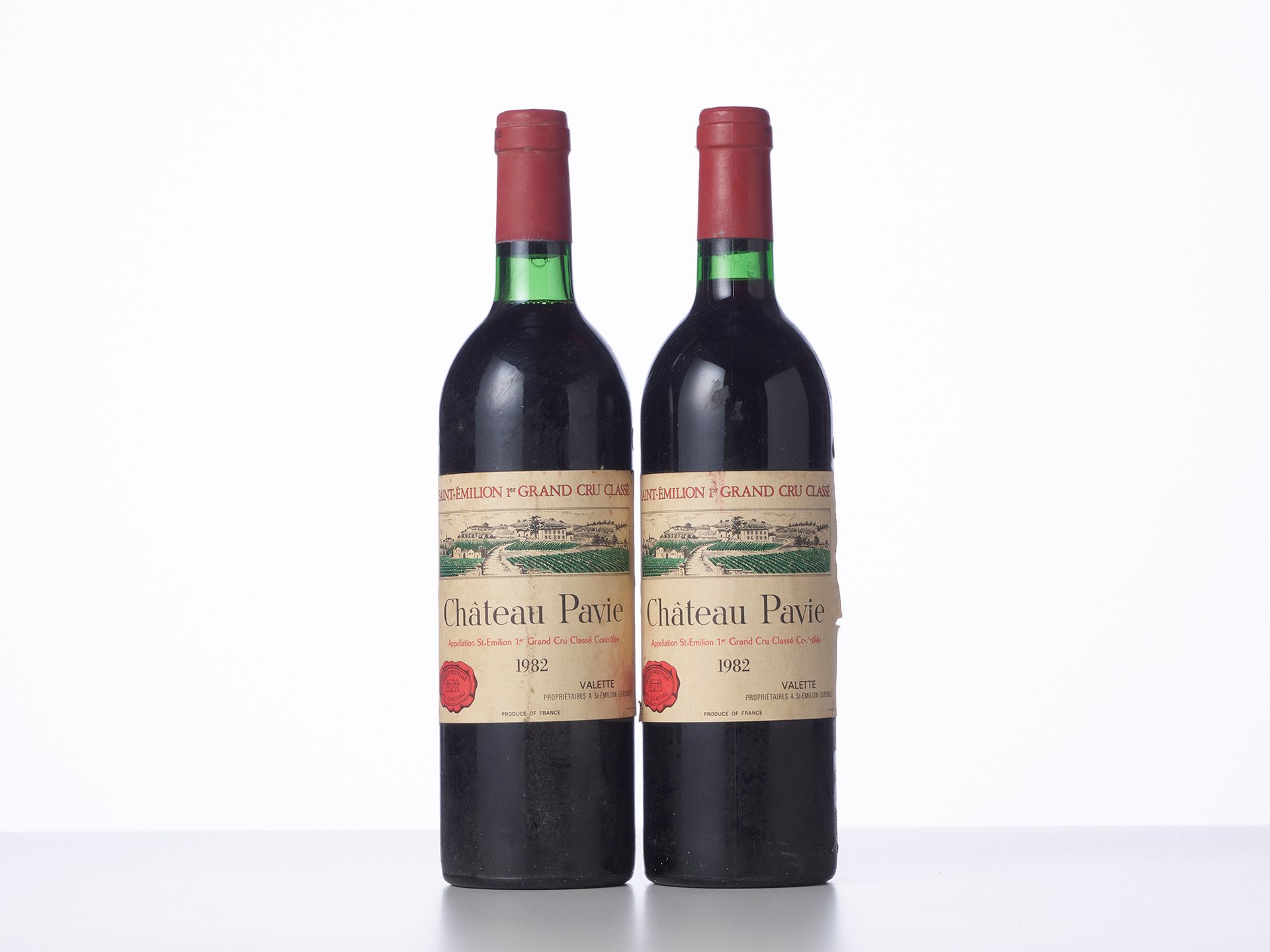 Null 2 Bottles CHÂTEAU PAVIE 

Year : 1982 

Appellation : GCC1B Saint-Emilion 
&hellip;