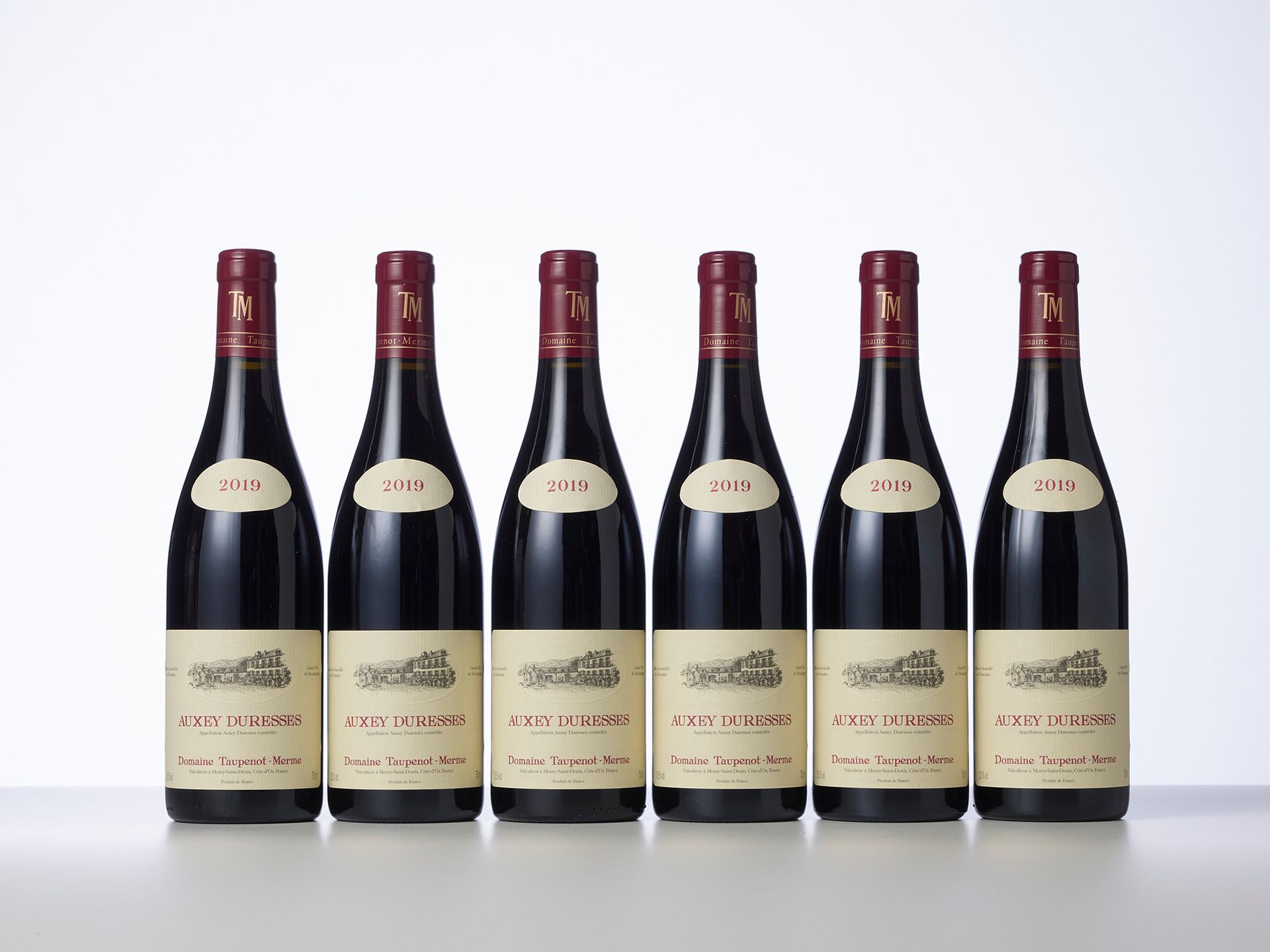 Null 6 Bottles AUXEY-DURESSES Red 

Year : 2019 

Appellation : Domaine Taupenot&hellip;