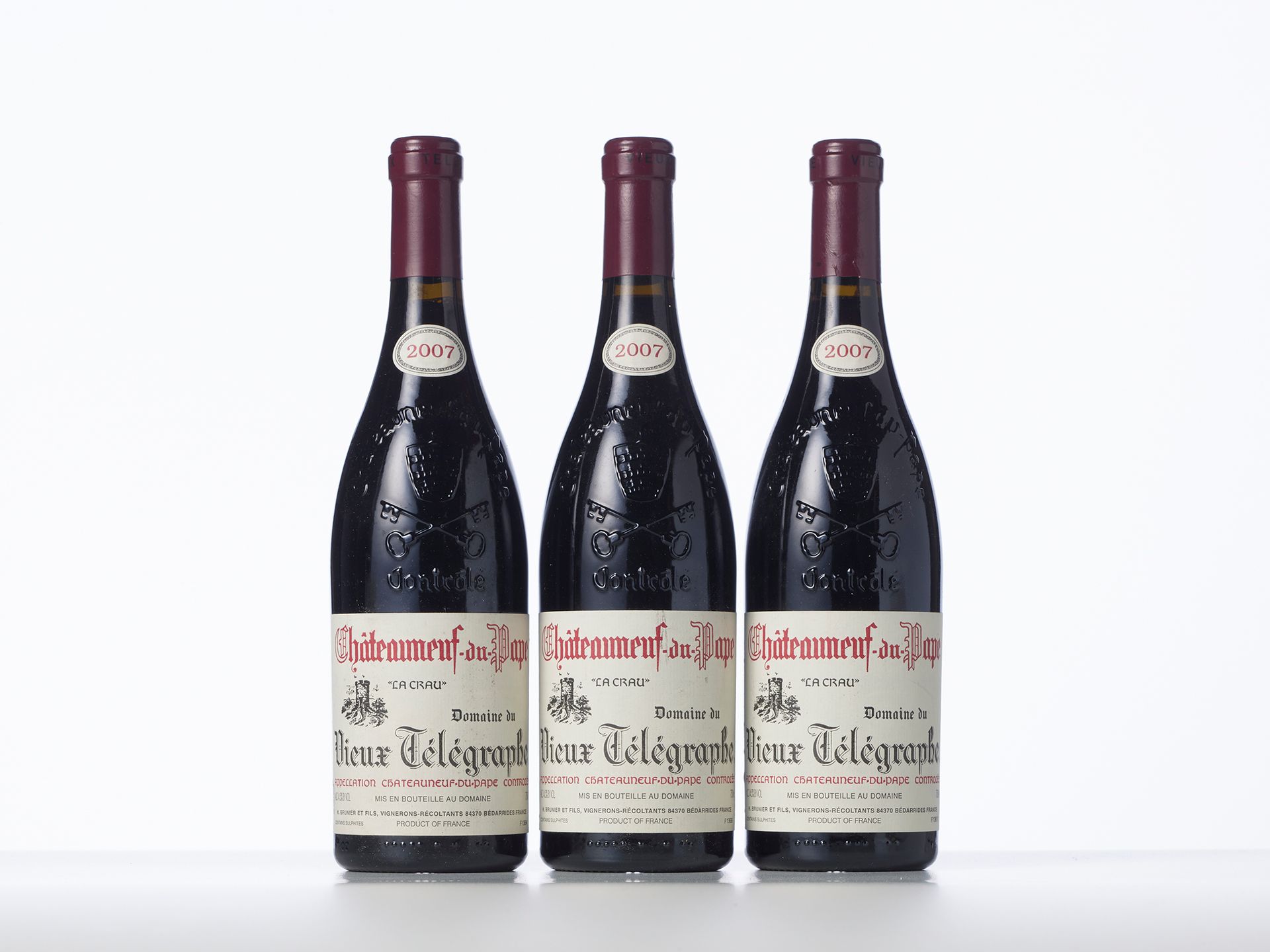 Null 3瓶CHÂTEAUNEUF-DU-PAPE红葡萄酒 

年份 : 2007年 

产区：Domaine du Vieux Télégraphe