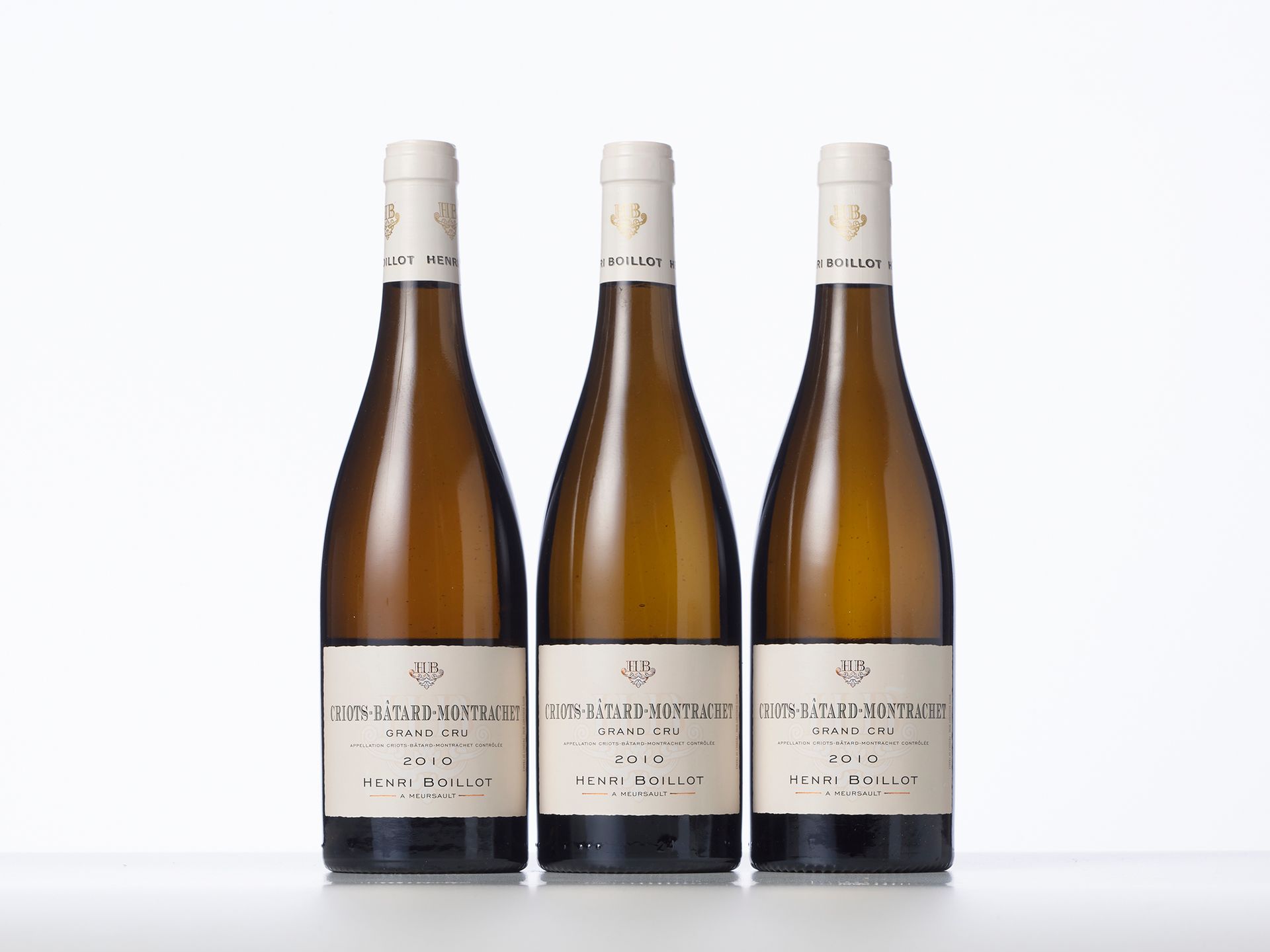 Null 3瓶CRIOTS-BÂTARD-MONTRACHET (Grand Cru) 

年份 : 2010年 

命名：亨利-布瓦洛(Henri Boill&hellip;