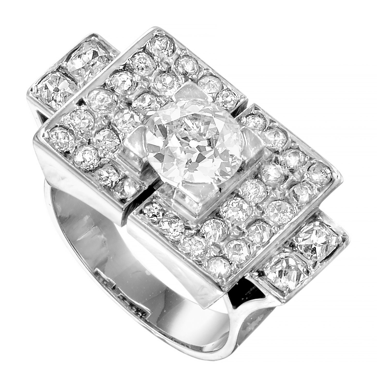 BAGUE ART DÉCO Art Deco ring in platinum and gold holding a european cut diamond&hellip;