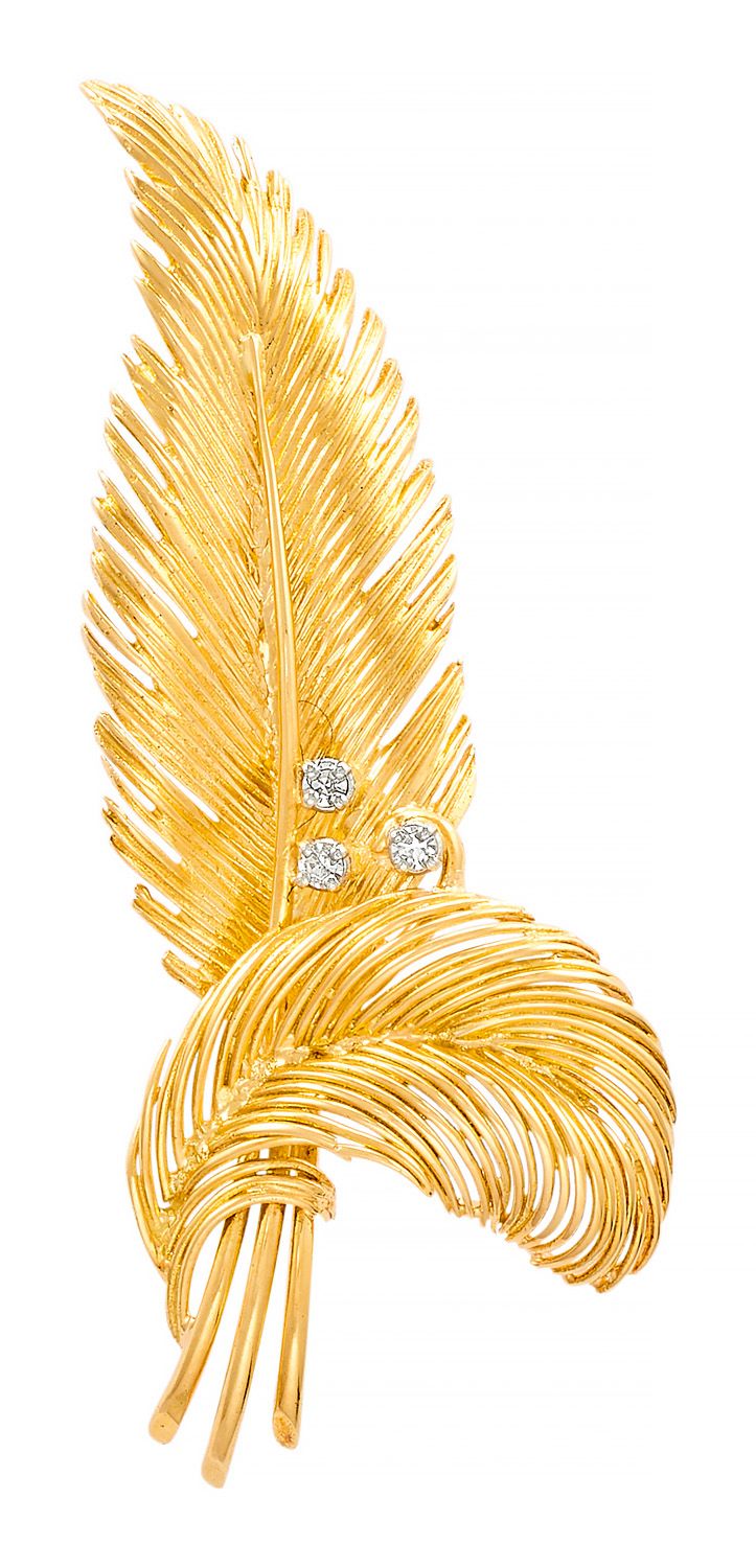 Broche "plume" 黄金镶3颗小钻石

法国作品

高：6厘米 - 宽：2.2厘米

铅：8.02克(18K-750/1000)