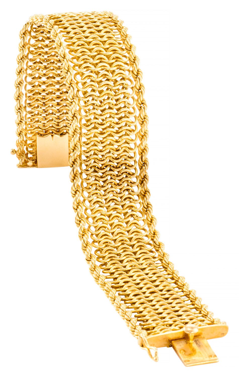 BRACELET SOUPLE 绳索和编织网的黄金材质

法国作品，主标AG（Atelier Gross et Cie）。

约1950年

长：18.5厘米 &hellip;