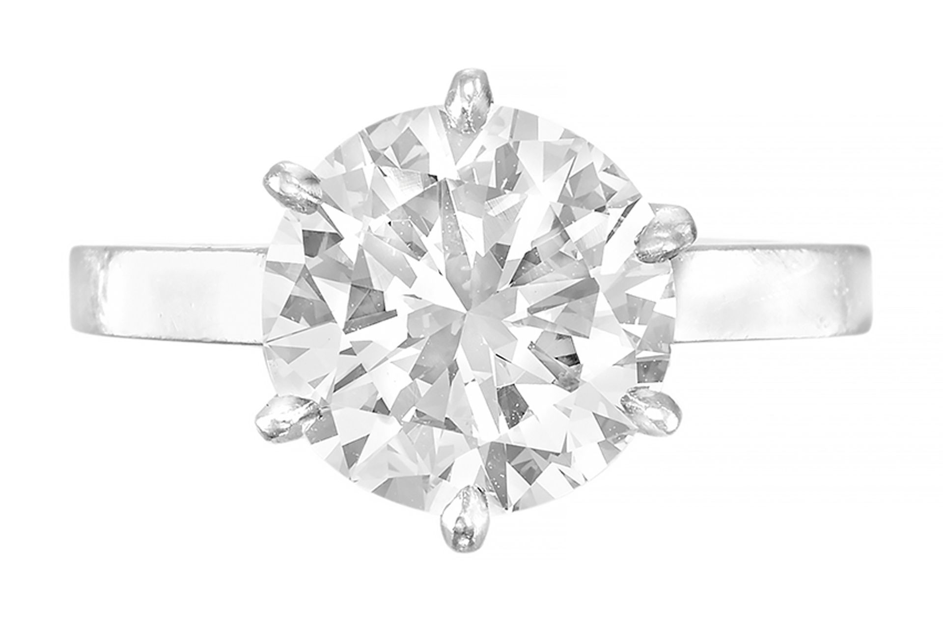 Solitaire en platine retenant un superbe diamant taille brillant pesant 2,85 car&hellip;
