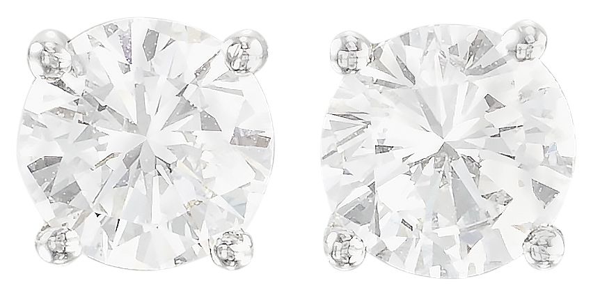 Paire de puces d'oreilles 白金款式，各镶嵌一颗明亮式切割钻石，分别为 0.61 克拉 D 色、VS2 净度和 0.64 克拉 D 色、&hellip;