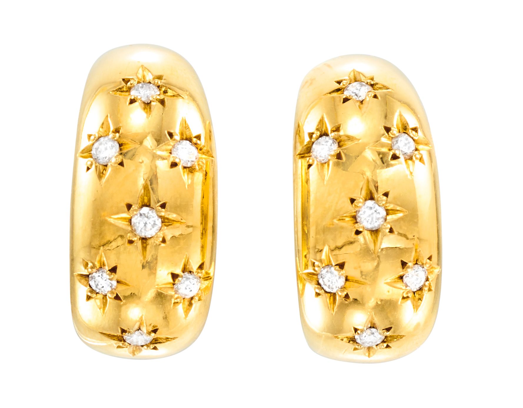 Paire de boucles d'oreilles 黄金镶嵌星形明亮式切割钻石
高：1.8 厘米 - 宽：0.60 至 0.90 厘米 
重量：9.37 克&hellip;