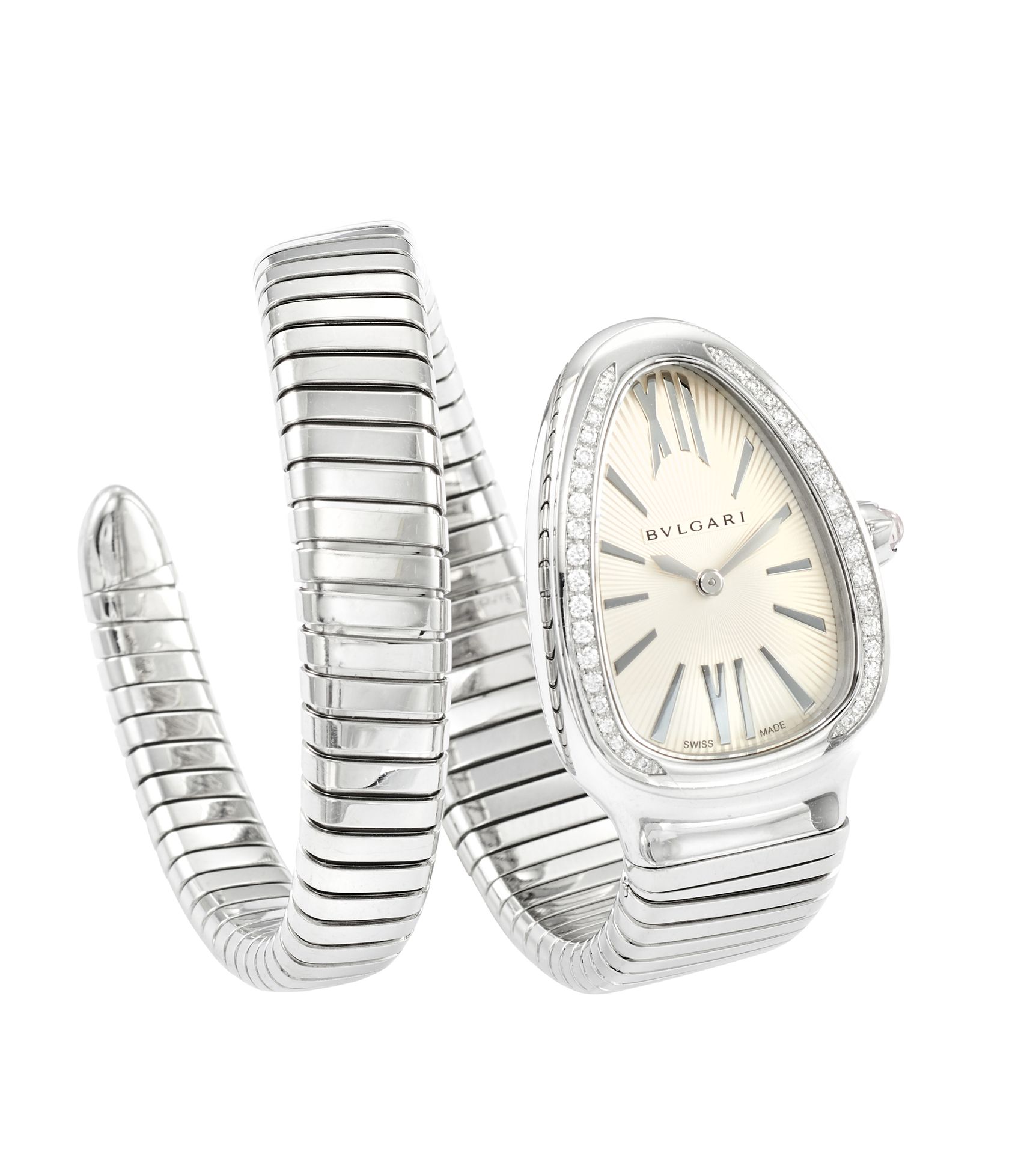 BULGARI SERPENTI" Collection model S
Ladies' watch in steel, bezel set with diam&hellip;