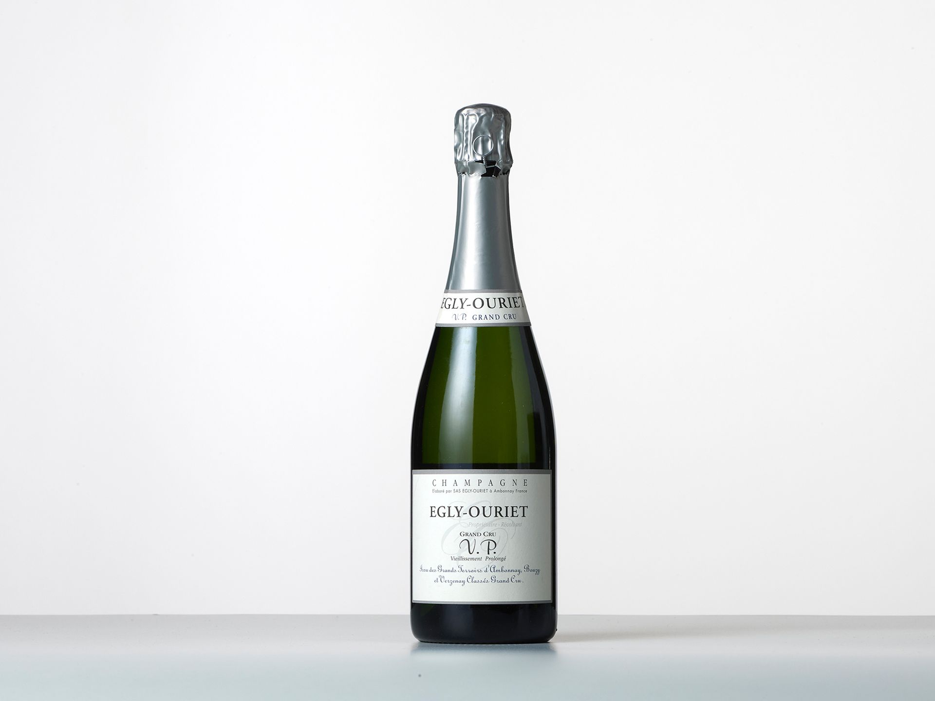 Null 1 Bottle CHAMPAGNE EXTRA-BRUT "V.P 
Year : NM 
Appellation : Egly-Ouriet 
R&hellip;