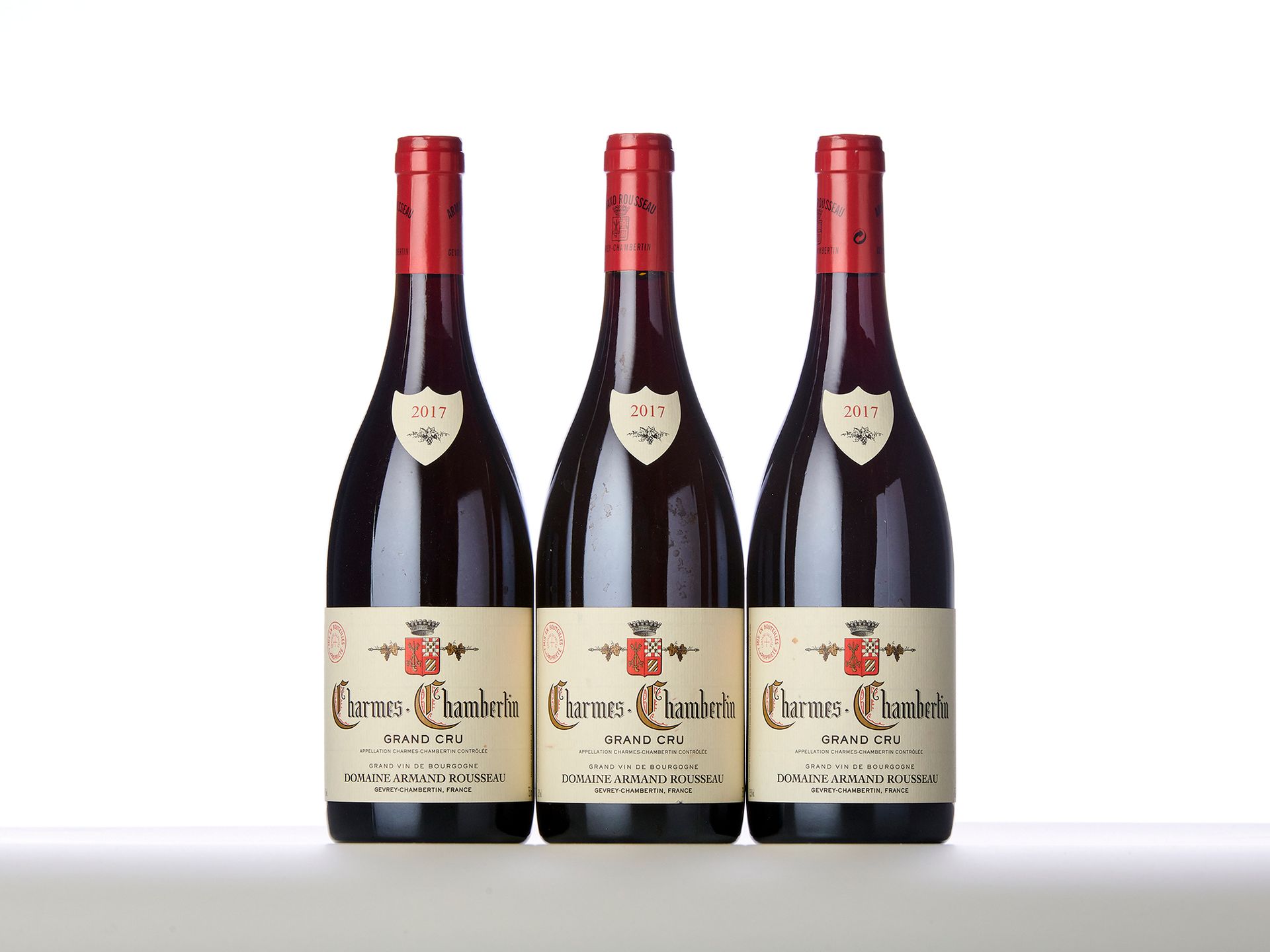 Null 3 Bouteilles CHARMES-CHAMBERTIN (Grand Cru) 
Année : 2017 
Appellation : Do&hellip;