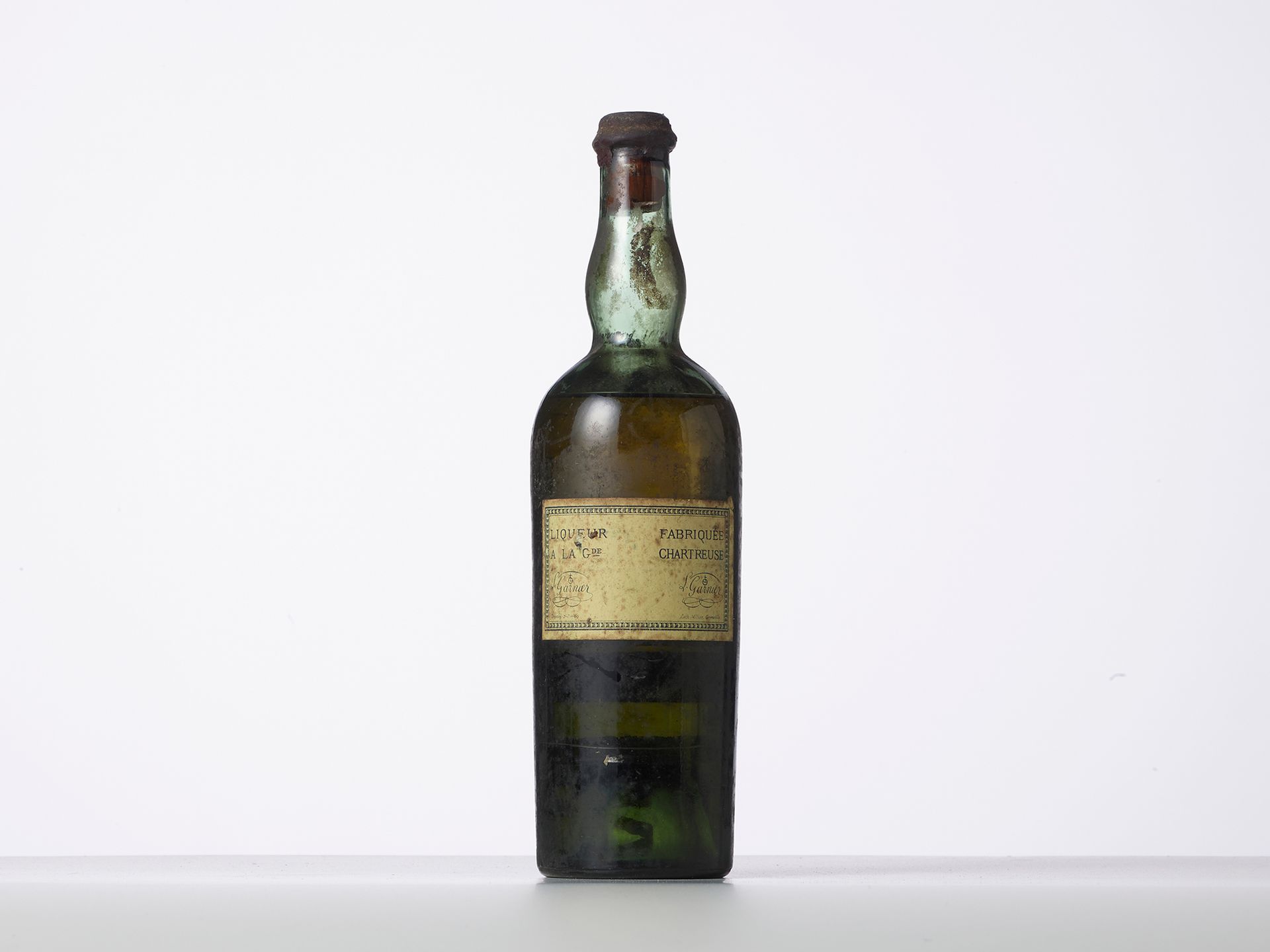 Null 1 Bottle CHARTREUSE VERTE Period 1941-1951 Voiron 
Year : NM 
Label : Pères&hellip;