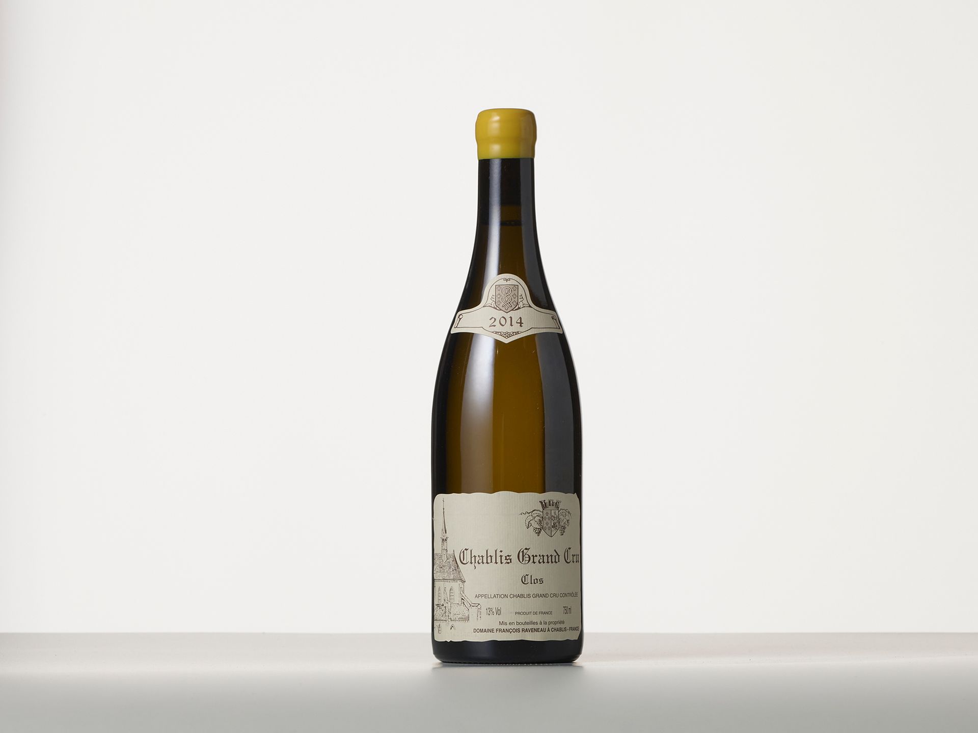 Null 1 瓶 CHABLIS CLOS（特级葡萄园） 
年份：2014 
产区 : 弗朗索瓦-拉维诺酒庄 
备注 : (中性瓶盖)