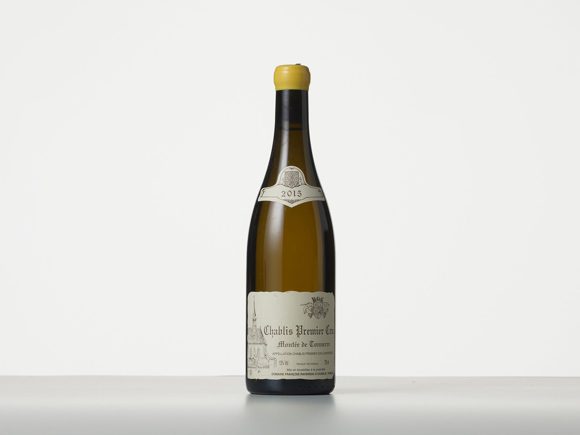 Null 1 瓶 CHABLIS MONTEE DE TONNERRE (1° Cru) 
年份：2015 
产区 : 弗朗索瓦-拉维诺酒庄