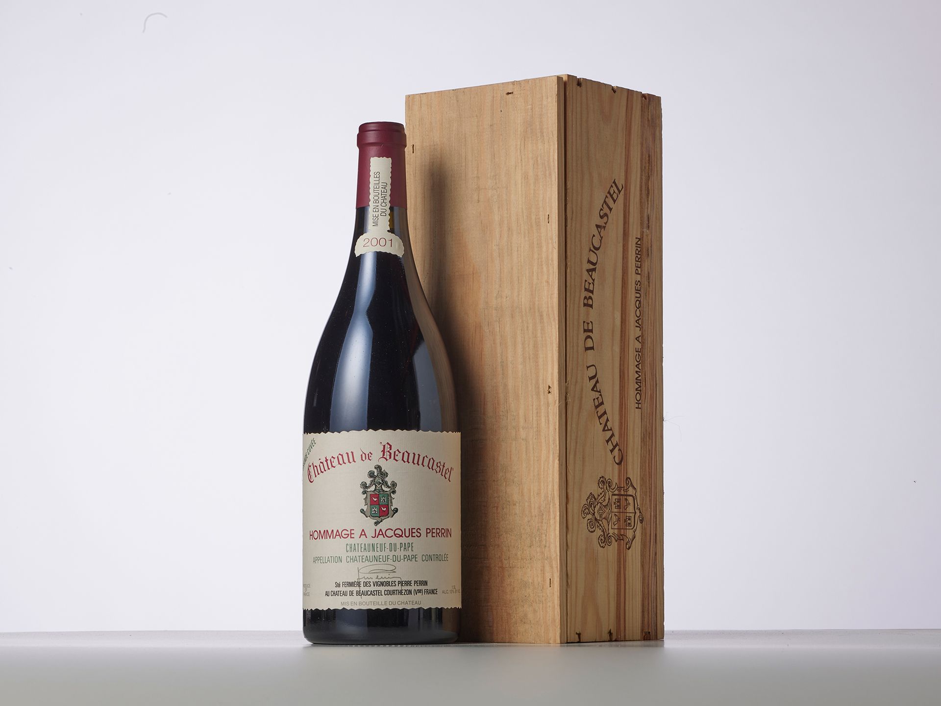 Null 1 Magnum CHÂTEAUNEUF-DU-PAPE "HOMMAGE A JACQUES PERRIN" Rouge 
Année : 2001&hellip;