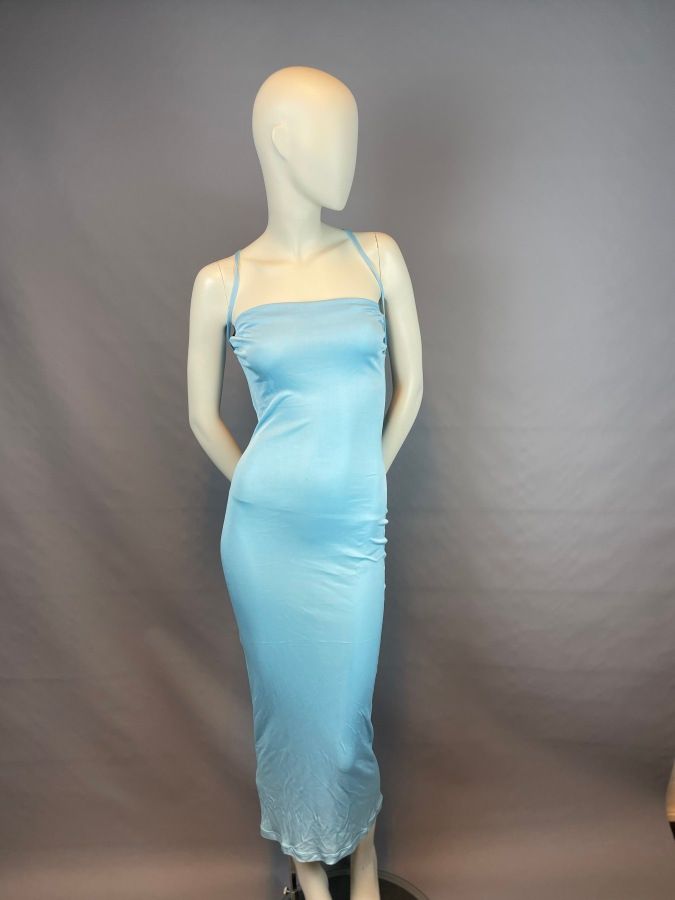 Null VERSUS Gianni VERSACE

Turquoise polyamide long dress with thin straps cros&hellip;