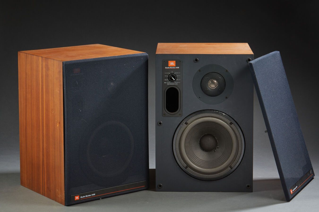 Null JBL STUDIO MONITOR 4408, Paire de moniteurs deux voies, sensibilité 80 db. &hellip;