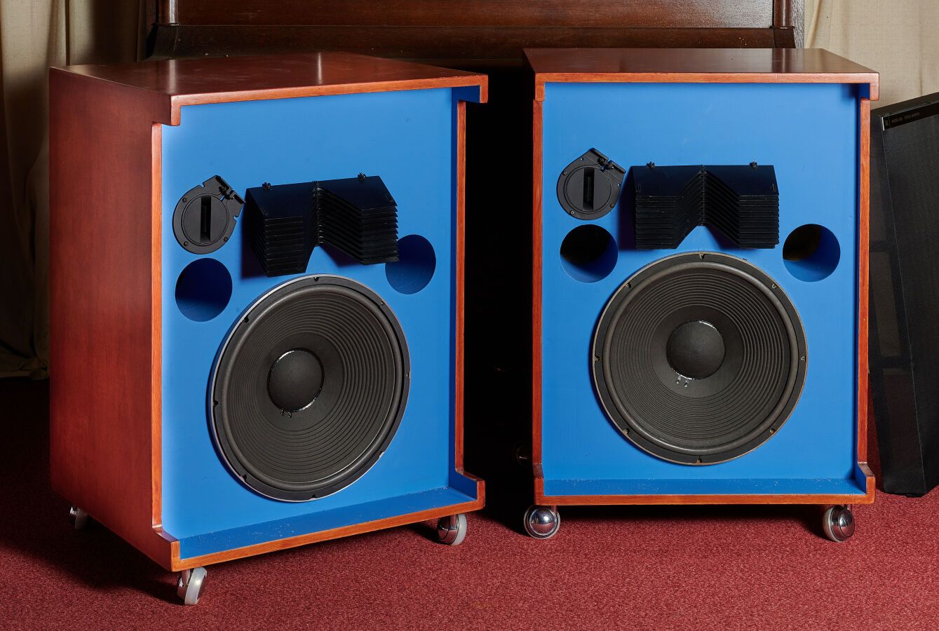 Null JBL 4320 Studio Monitor. Pair of three-way monitor speakers equipped with t&hellip;
