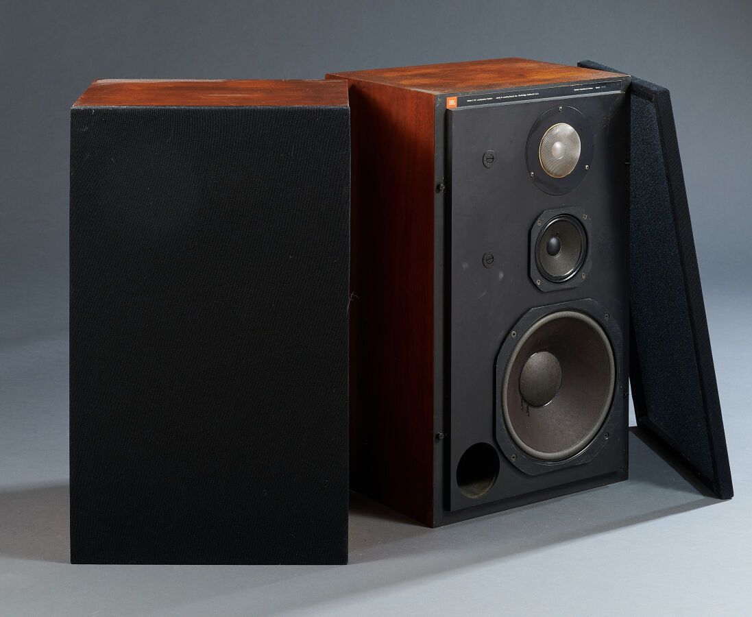Null JBL L110. 1970's three-way speakers, sensitivity 89 db (New speaker suspens&hellip;