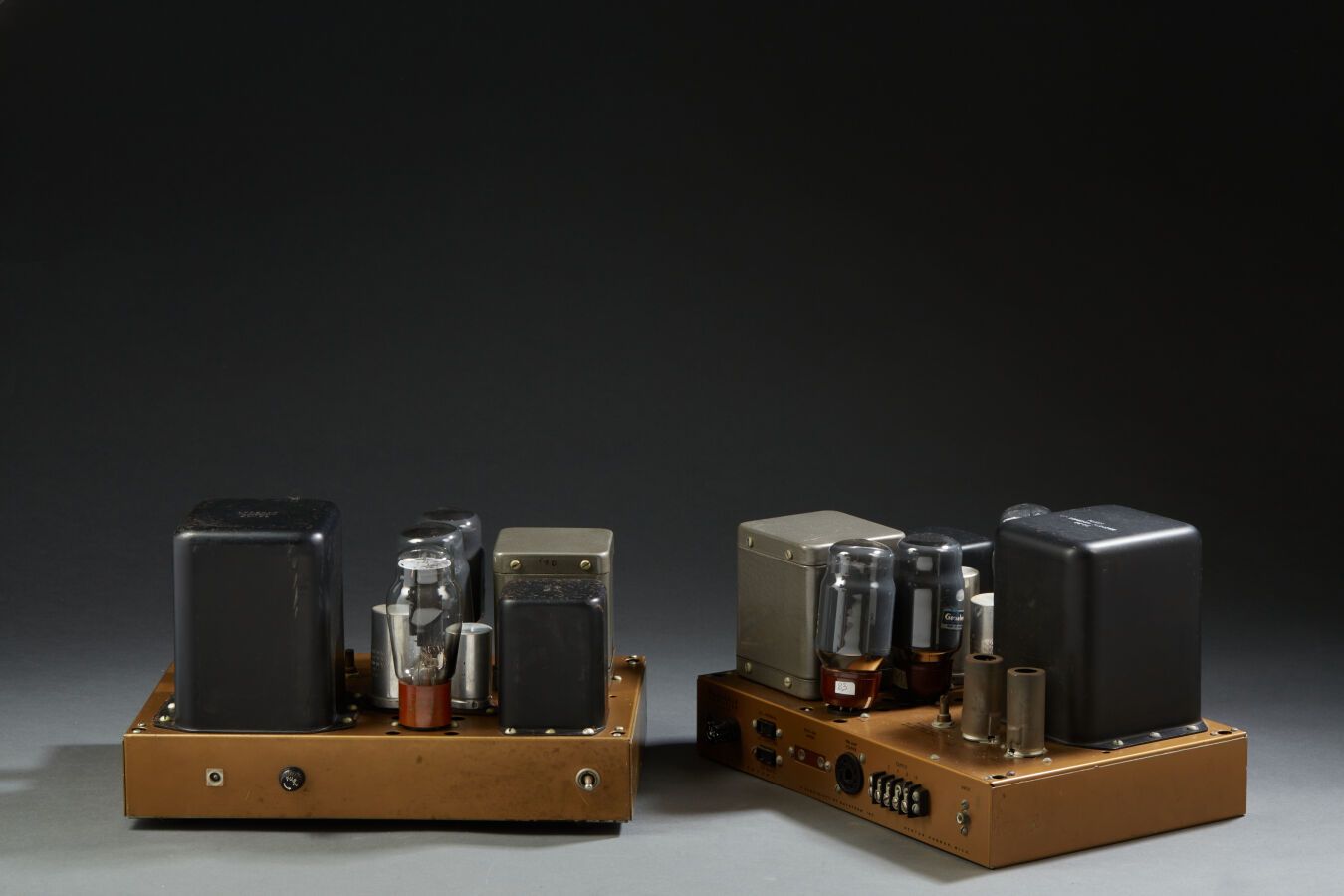 Null HEATHKIT MODEL W-5M. Paire d'amplificateurs mono à tubes, puissance de 25 w&hellip;