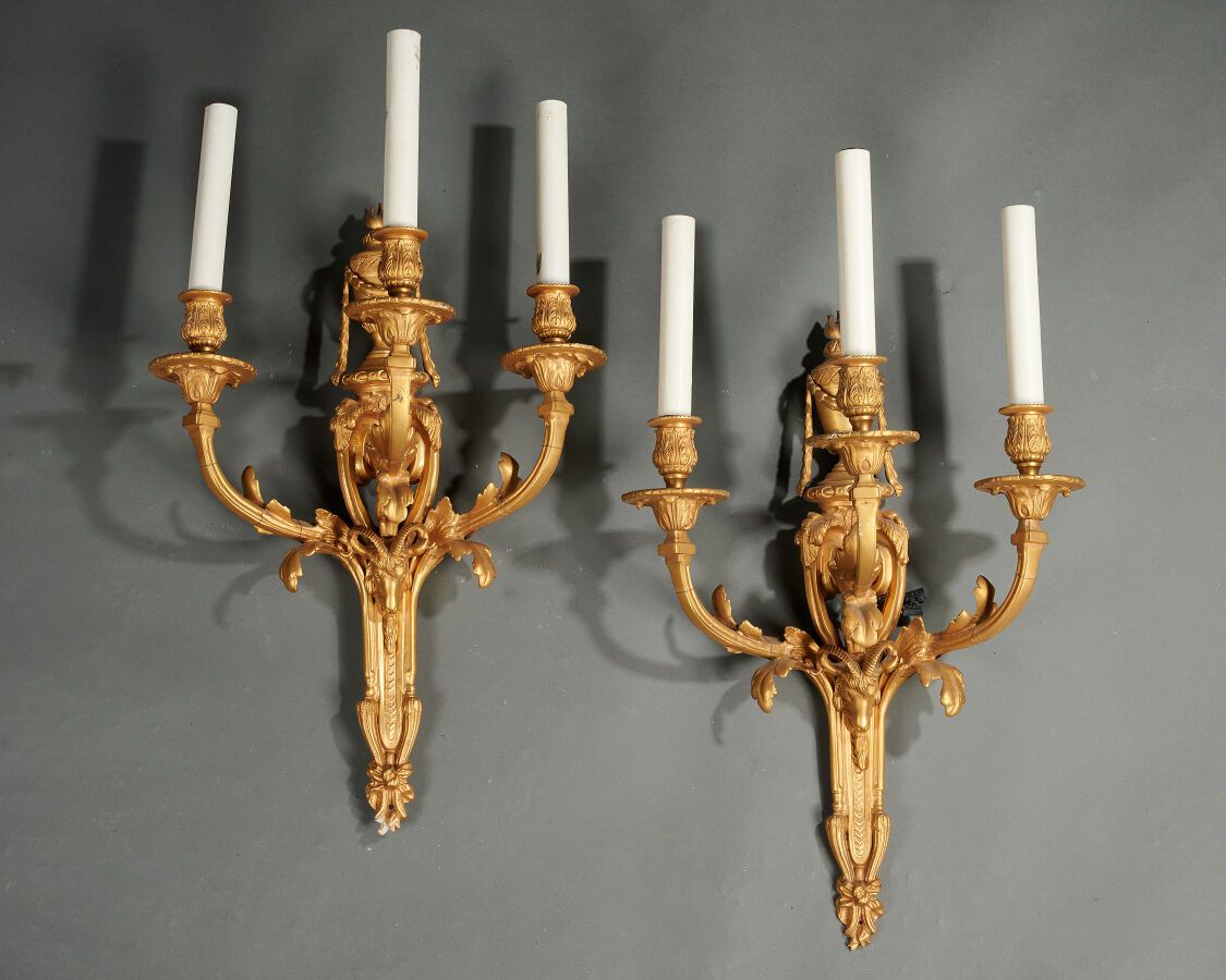 Null Pair of large ormolu sconces in the Louis XVI style with three arms of ligh&hellip;