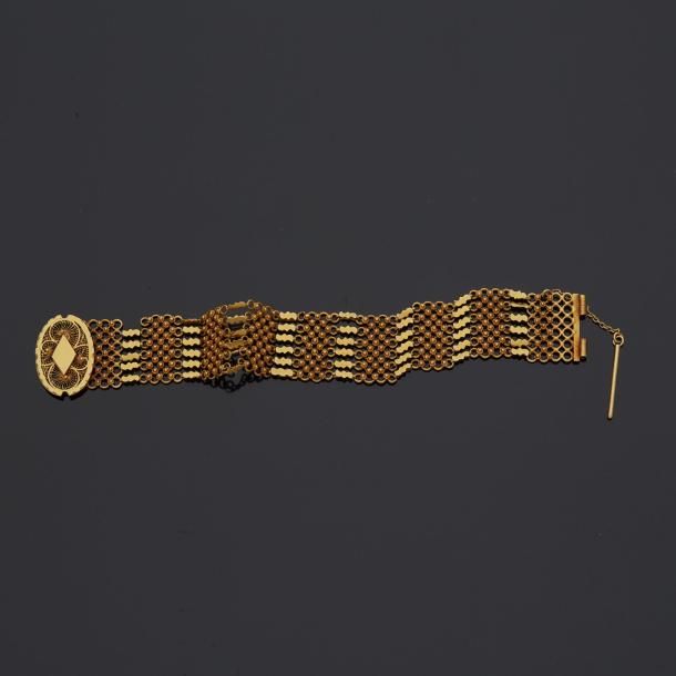 Null Bracelet souple en or jaune 18 k (750 millièmes) à mailles ajourées de moti&hellip;