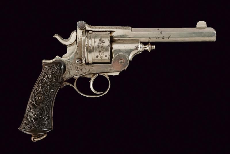 A centerfire revolver 日期：1875-18901875-1890年出处。比利时，八角形，有膛线的枪管（内部需要清洗，可见膛线），提供前视镜&hellip;