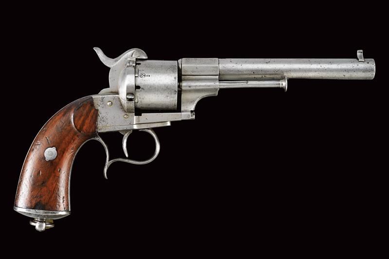 A Lefaucheux pin-fire revolver based on the 1858/1859 model datation : Troisième&hellip;
