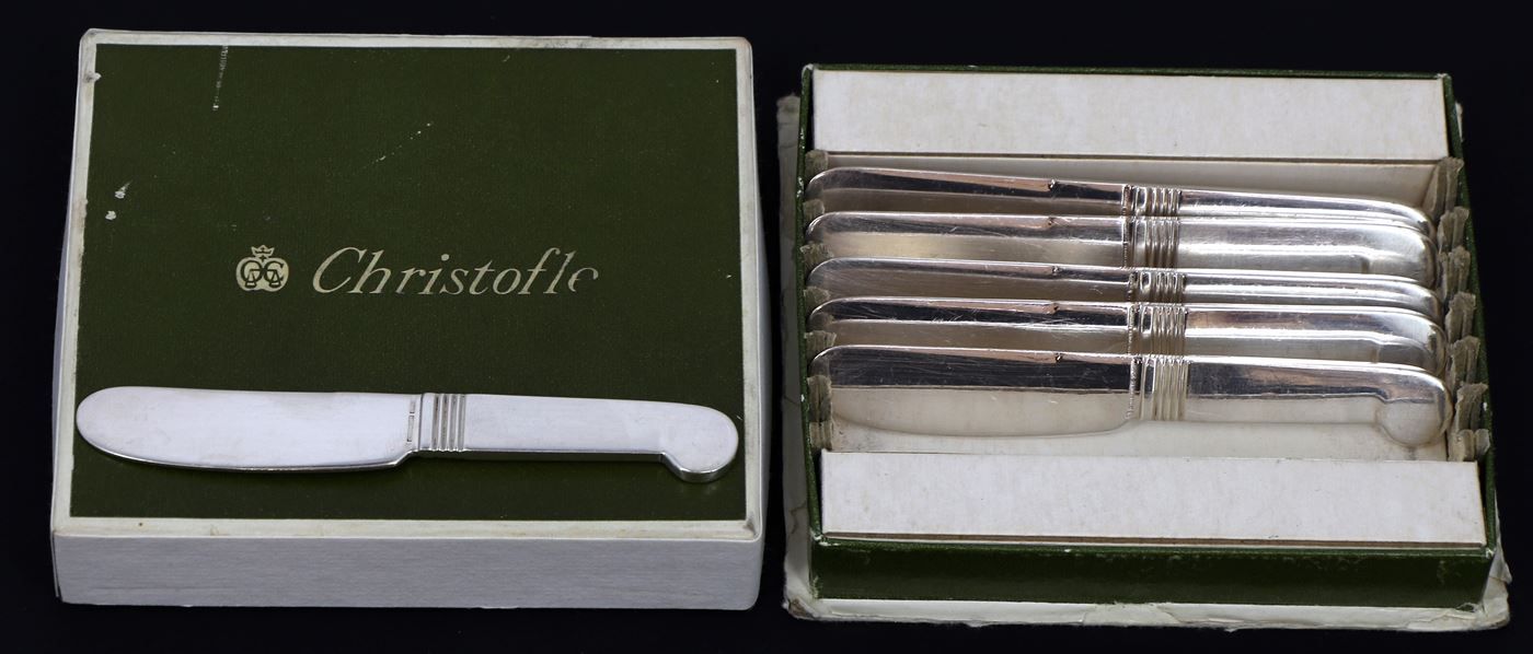 CHRISTOFLE - 6 petits couteaux à beurre en métal argenté…