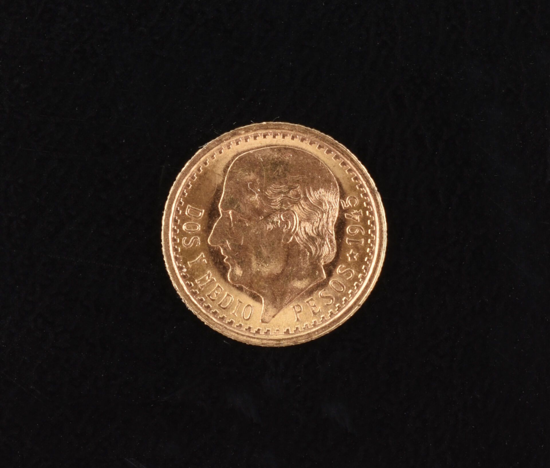 Null MEXIKO
Münze 2,5 Pesos Gold, 1945.
TTB.