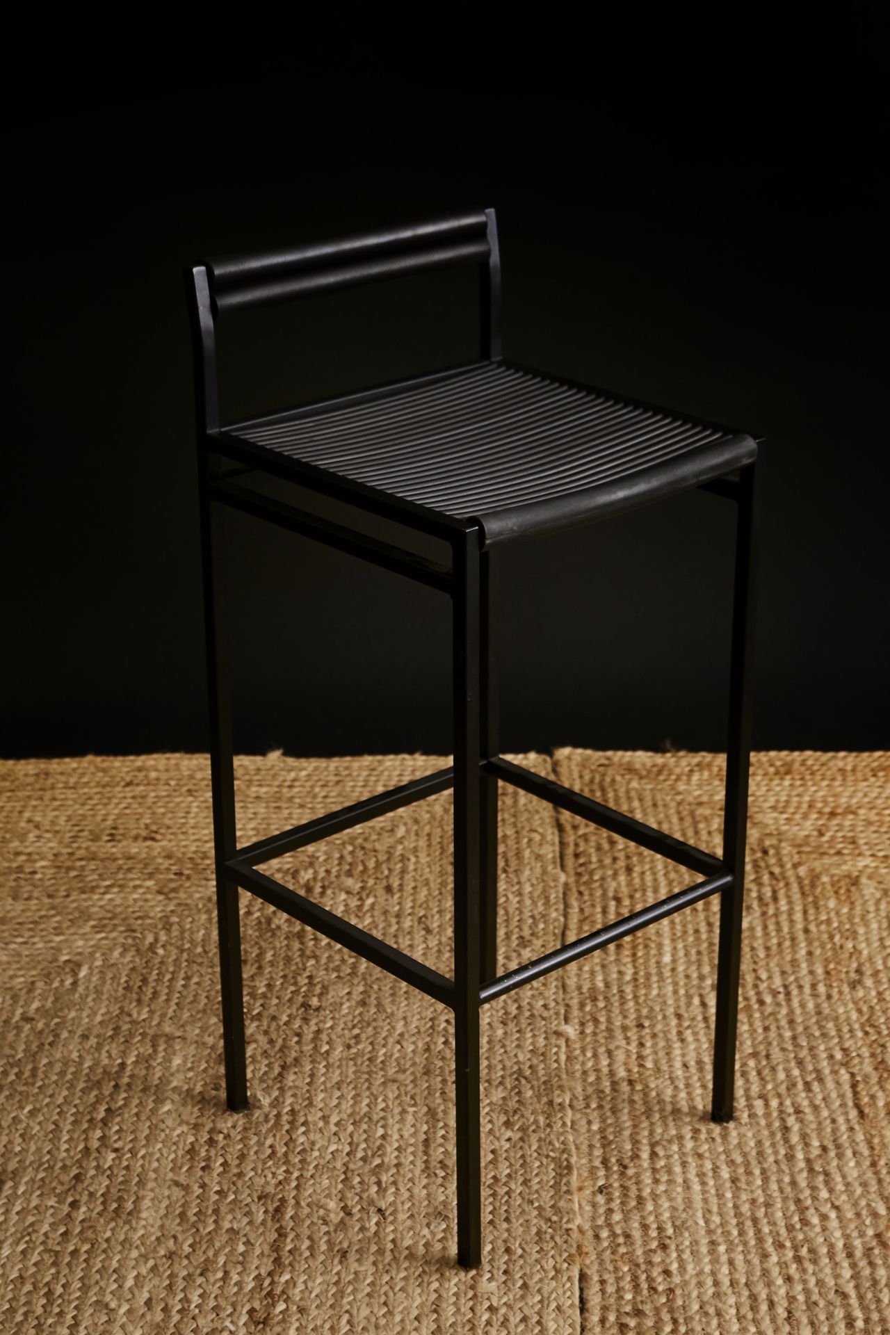 TRAVAIL JAPONAIS Stool---
Lacquered metal and foam
Date of creation : around 198&hellip;