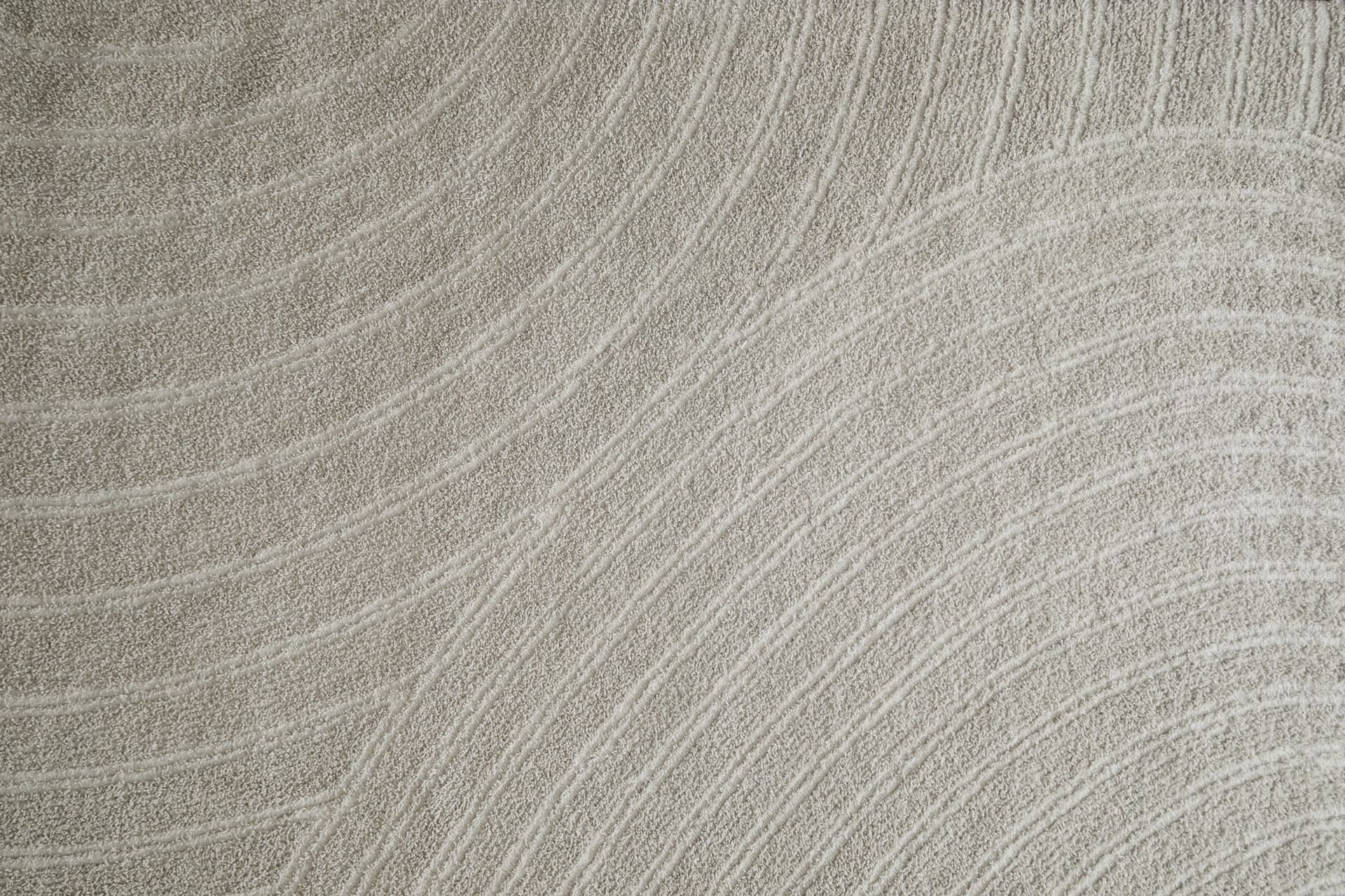 Kengo Kuma 地毯---Ishi，"日本花园 "系列
 羊毛（60%）和丝绸（40%）
2013
H 200 W 140 cm