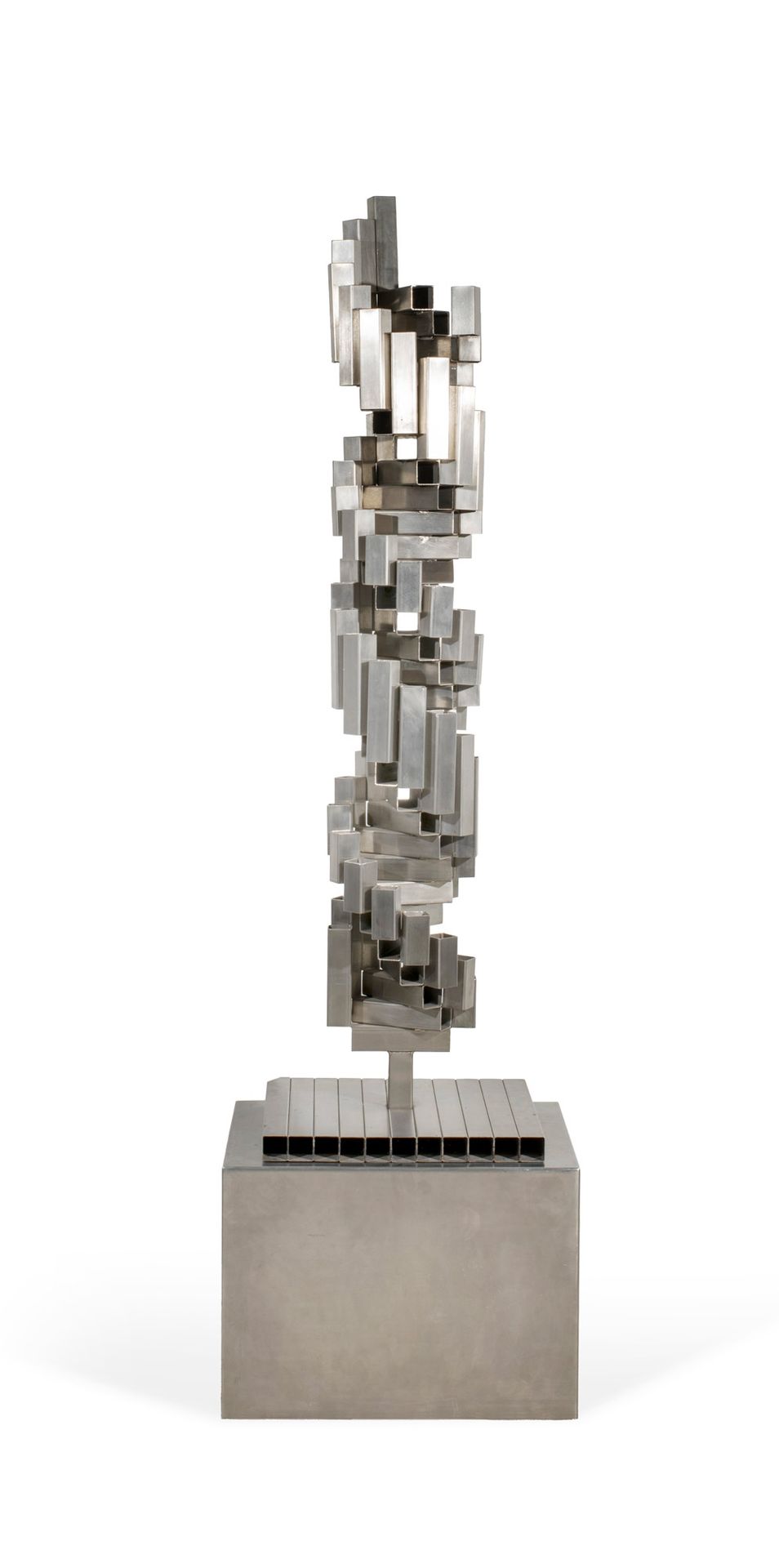 Vincent Batbedat (1932-2010) 雕塑
不锈钢

独特的作品
创作日期：1970年左右
高152，宽44，深44厘米（雕塑）。

高40&hellip;