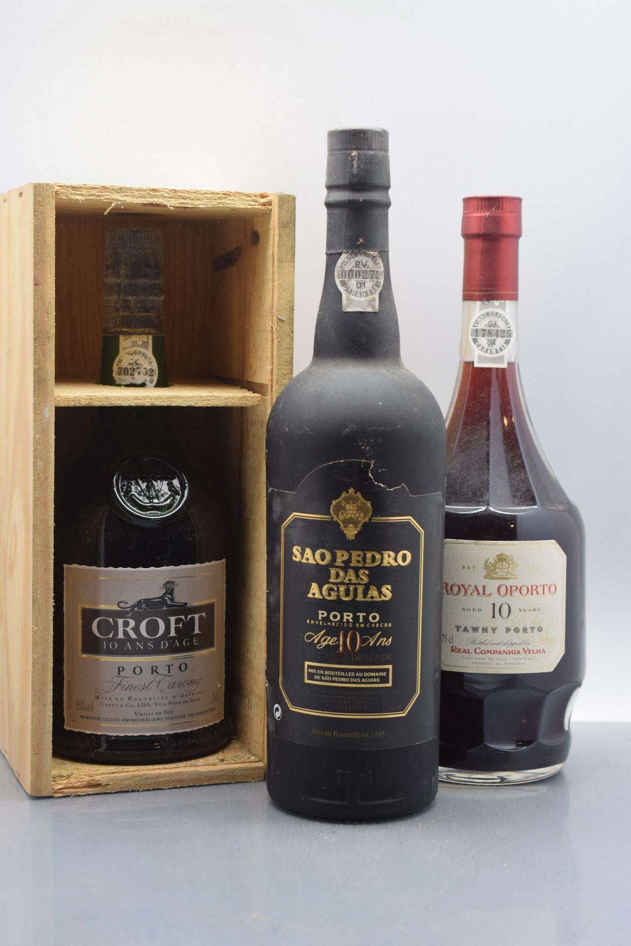 Null 3 bottles PORTO 10 years (Sao Pedro das Agias, Croft, Royal Oporto)