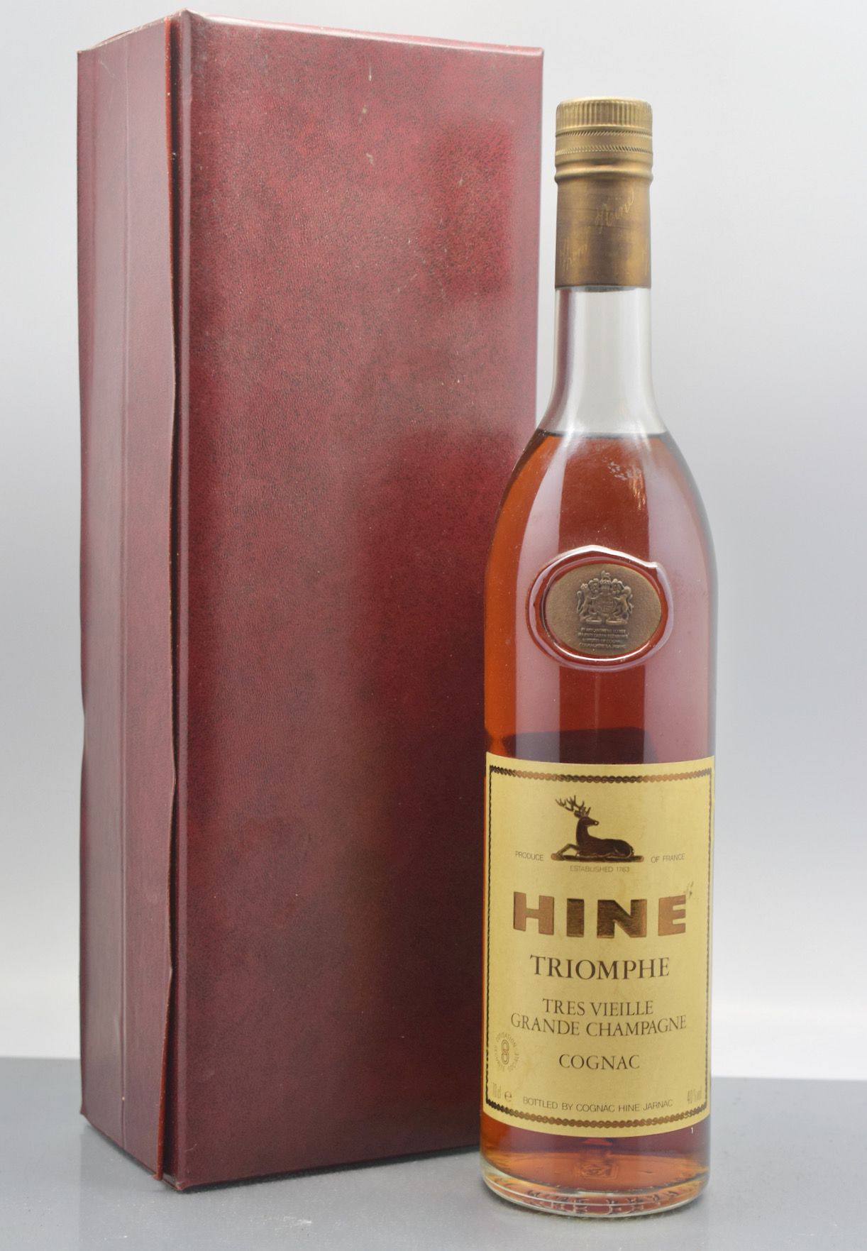 Null 1 Flasche COGNAC "Triomphe", Hine (sehr alter Grande Champagner, elt) in ei&hellip;