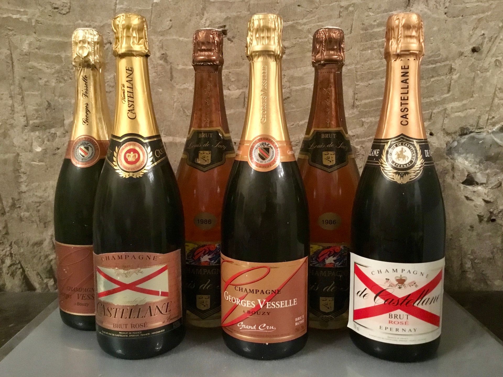 Null 6 bottles CHAMPAGNE rosé, (2 from Louis de Sacy/de Castellane/G. Vesselle)