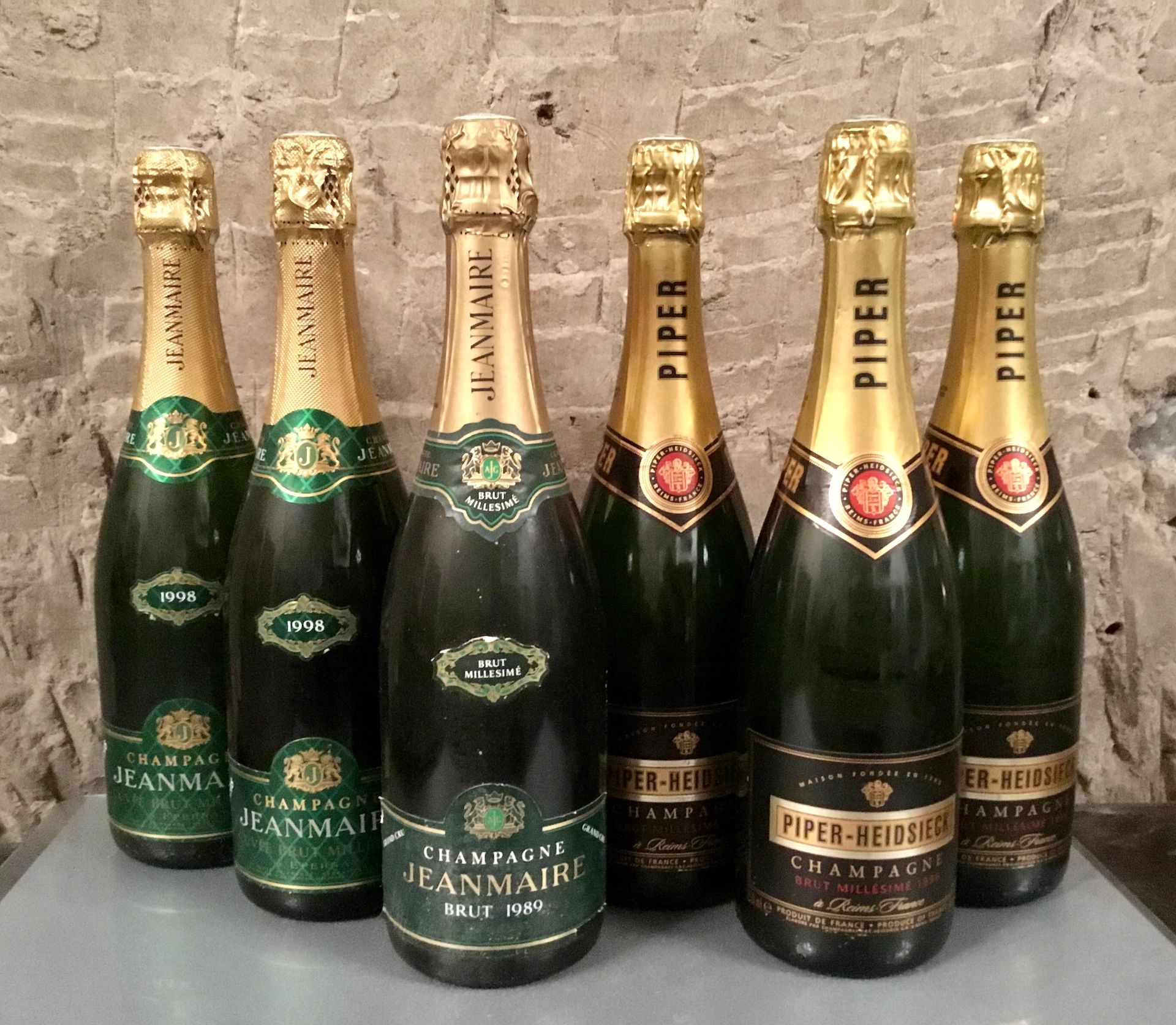 Null 6瓶CHAMPAGNE "vintage", (3瓶Piper-Heidsieck 1996, 3瓶Jeanmaire, 2瓶1998, 1瓶1989&hellip;