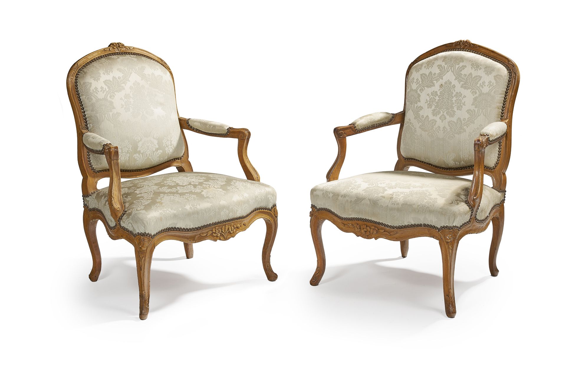 Paire de fauteuils d'époque Louis XV, estampillés LEROY Pair of Louis XV period &hellip;