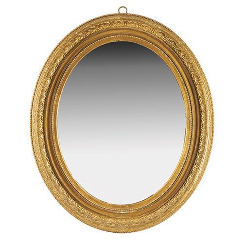 Null Miroir ovale avec cadre en bois stuqué et doré. Dimensions : 68 x 57,5 cm