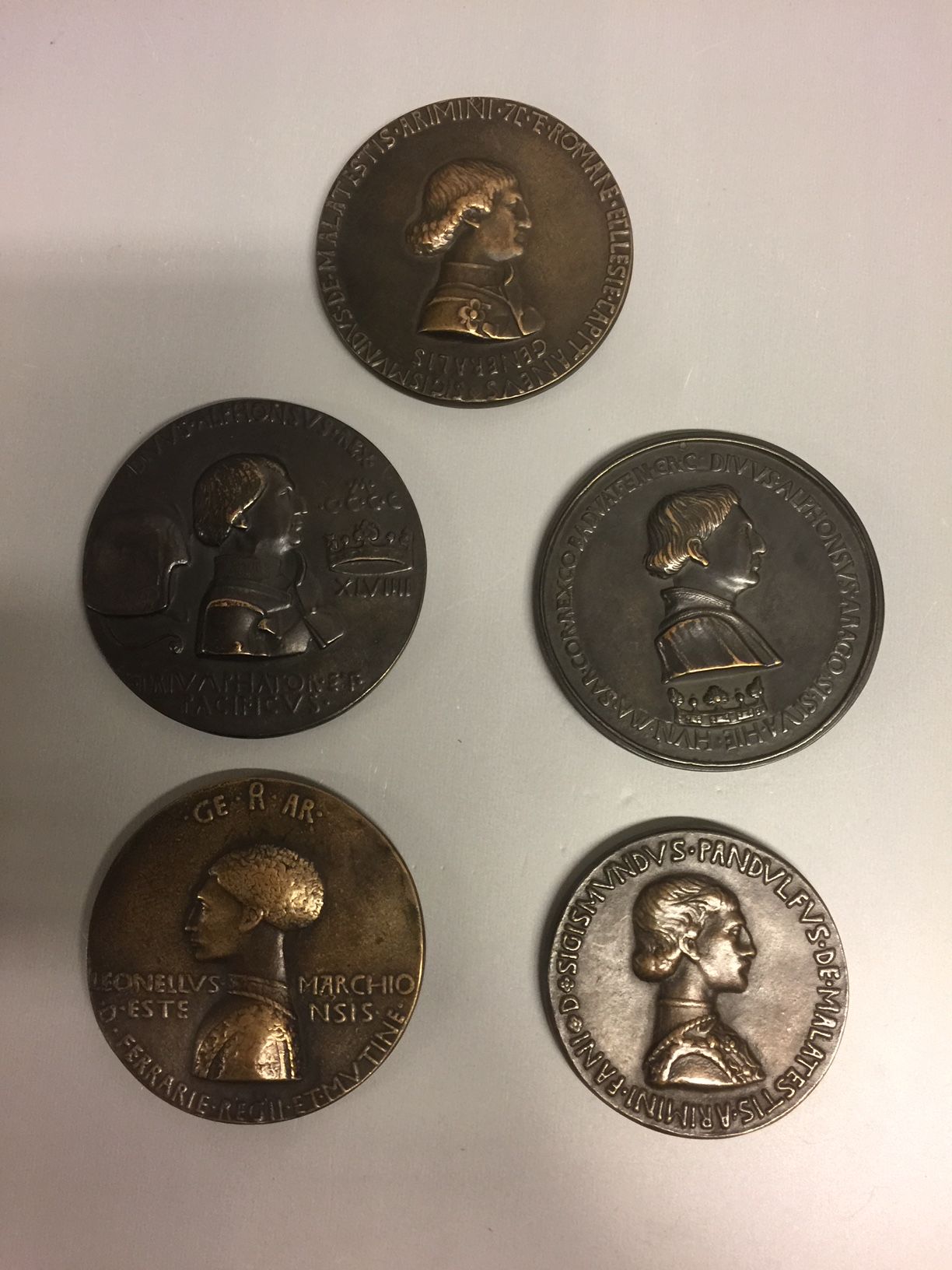 Null Lot de 5 médailles historiques : personnages célèbres d'après des médailles&hellip;